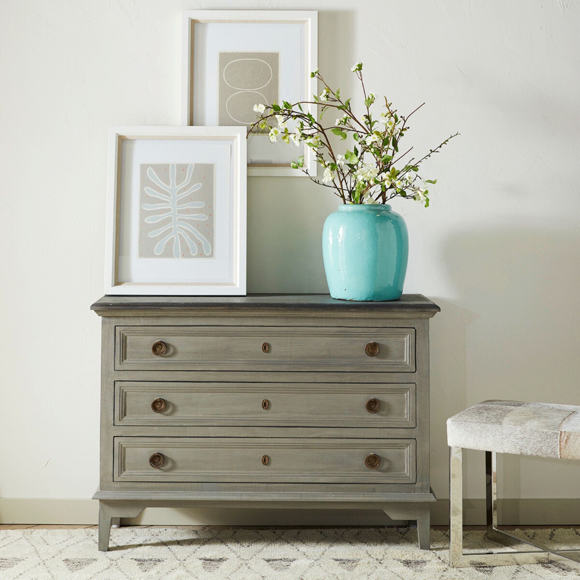 Duke Chest of Drawers