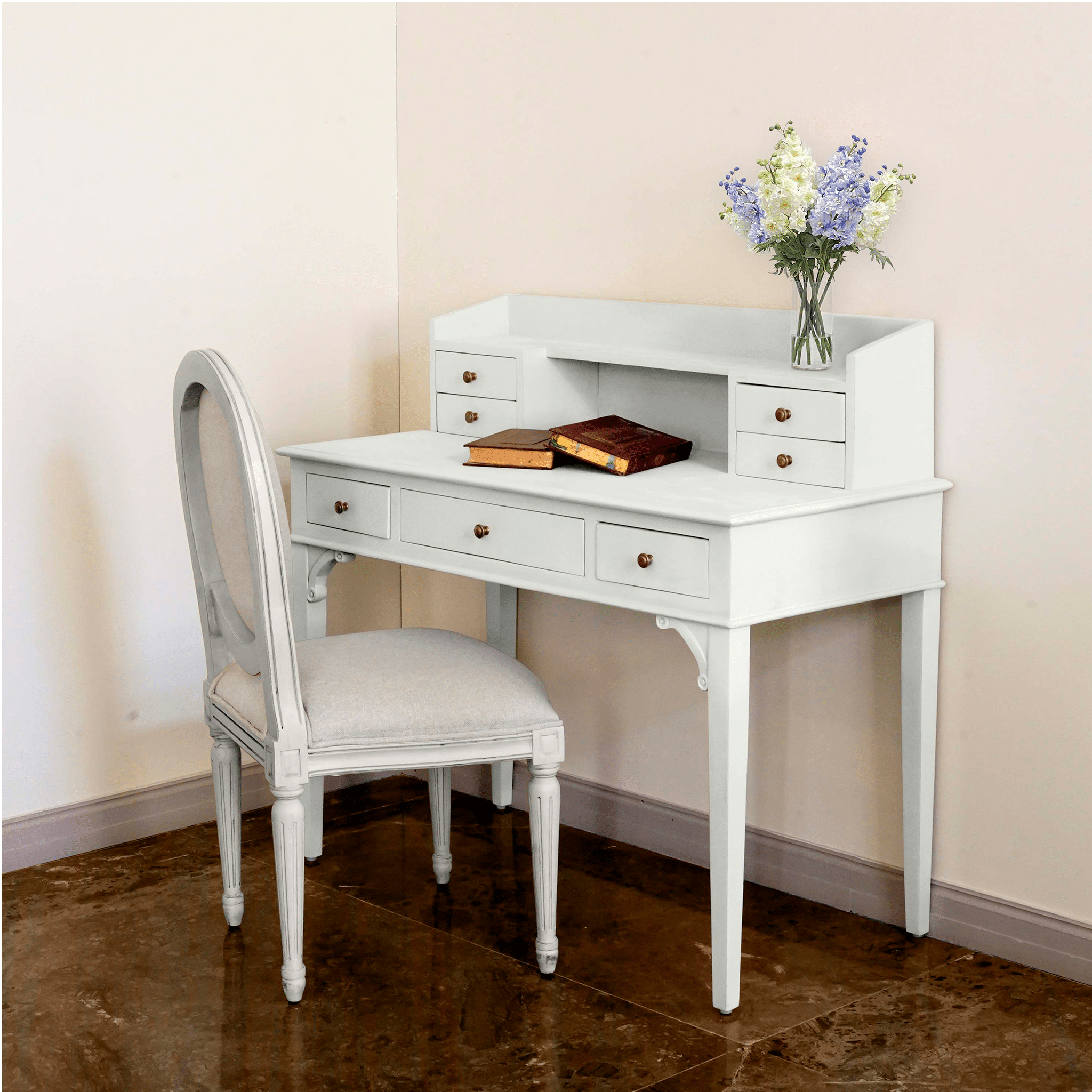 Gustavian Louisa Ulrika Dresser Table – Wisteria