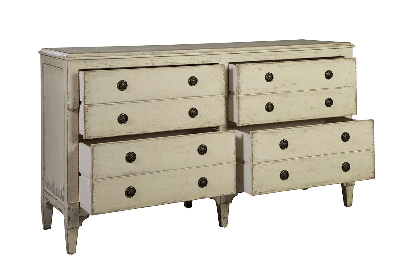 Eastwood Chest