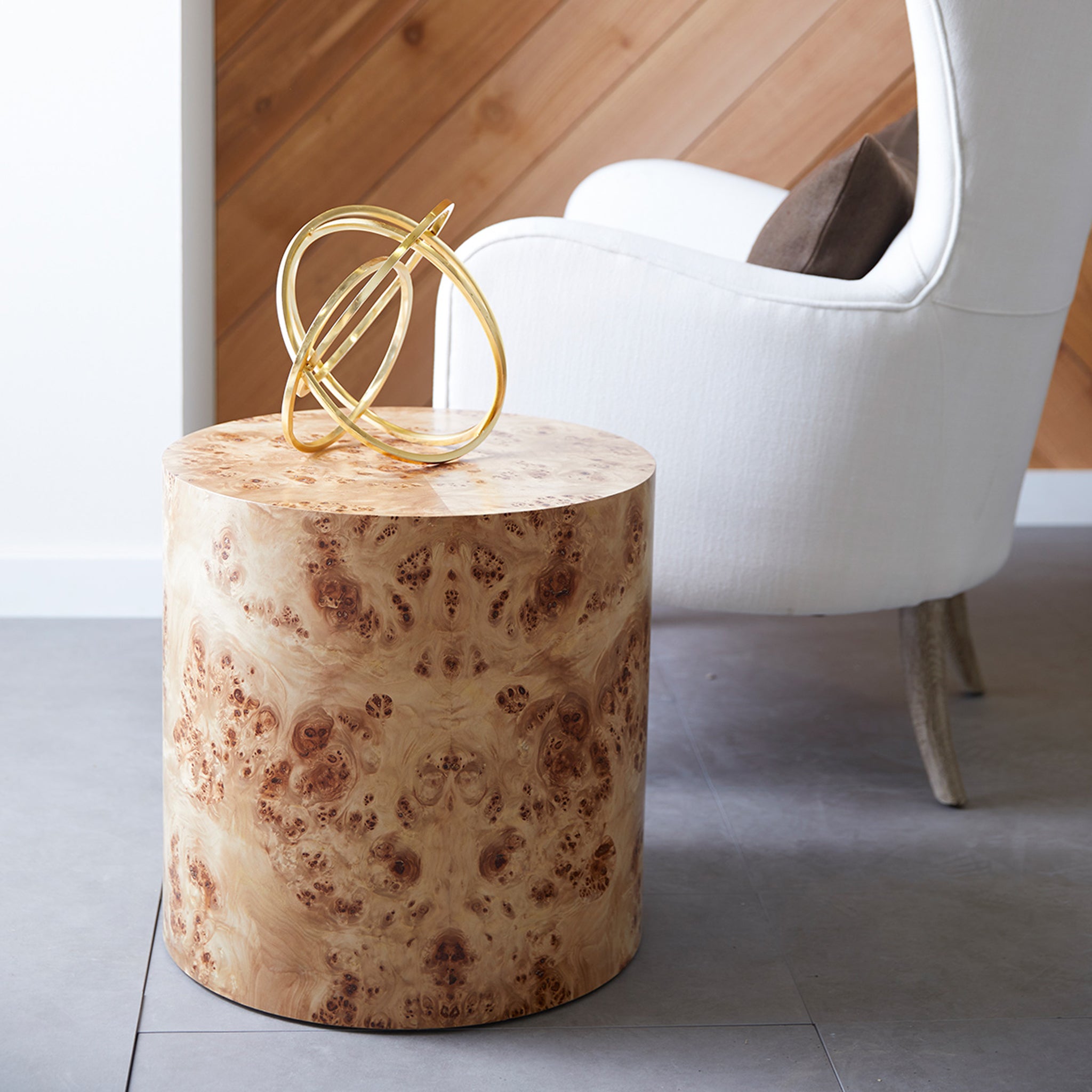 Cylinder Burl Wood Side Table By White Chair
