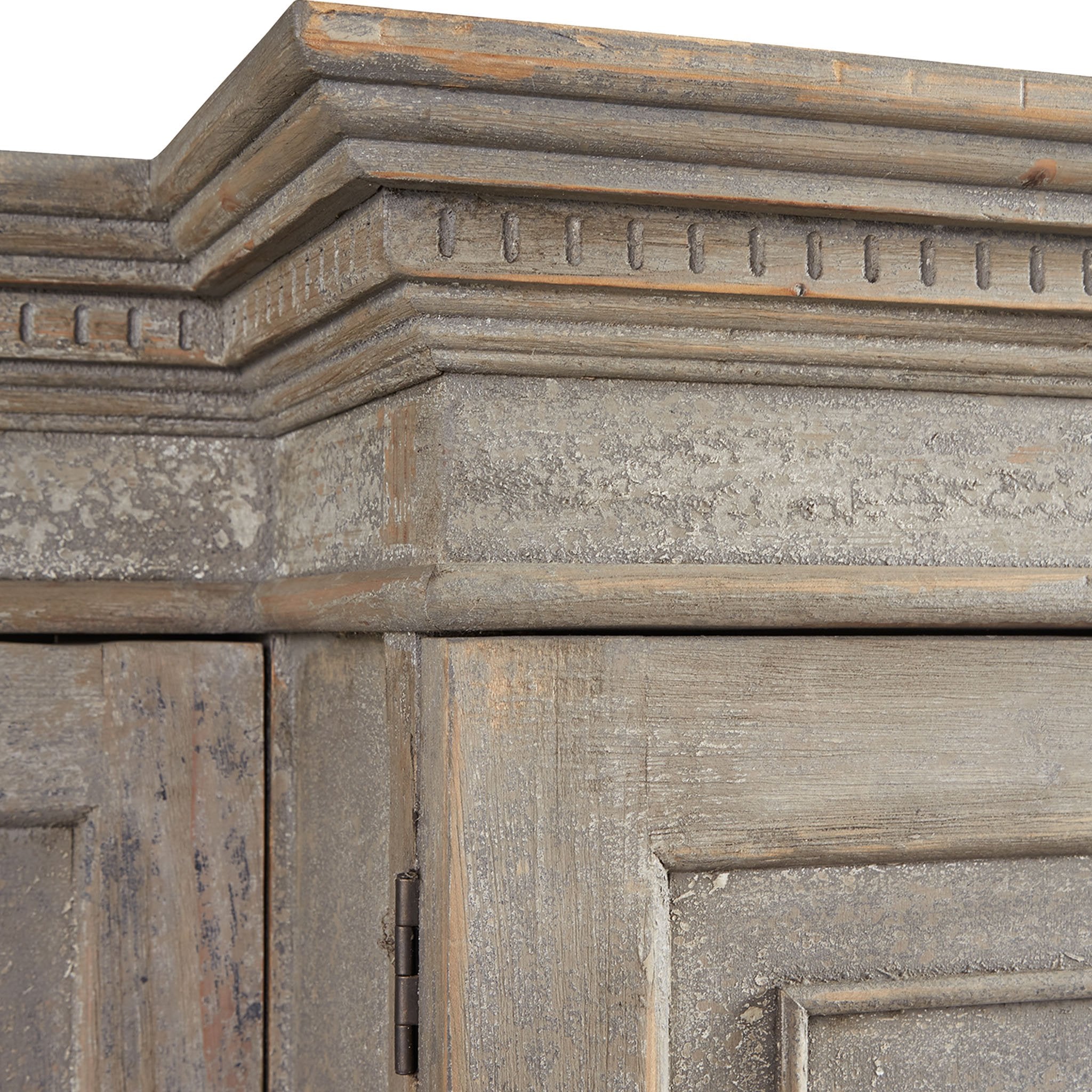 Pella Cabinet