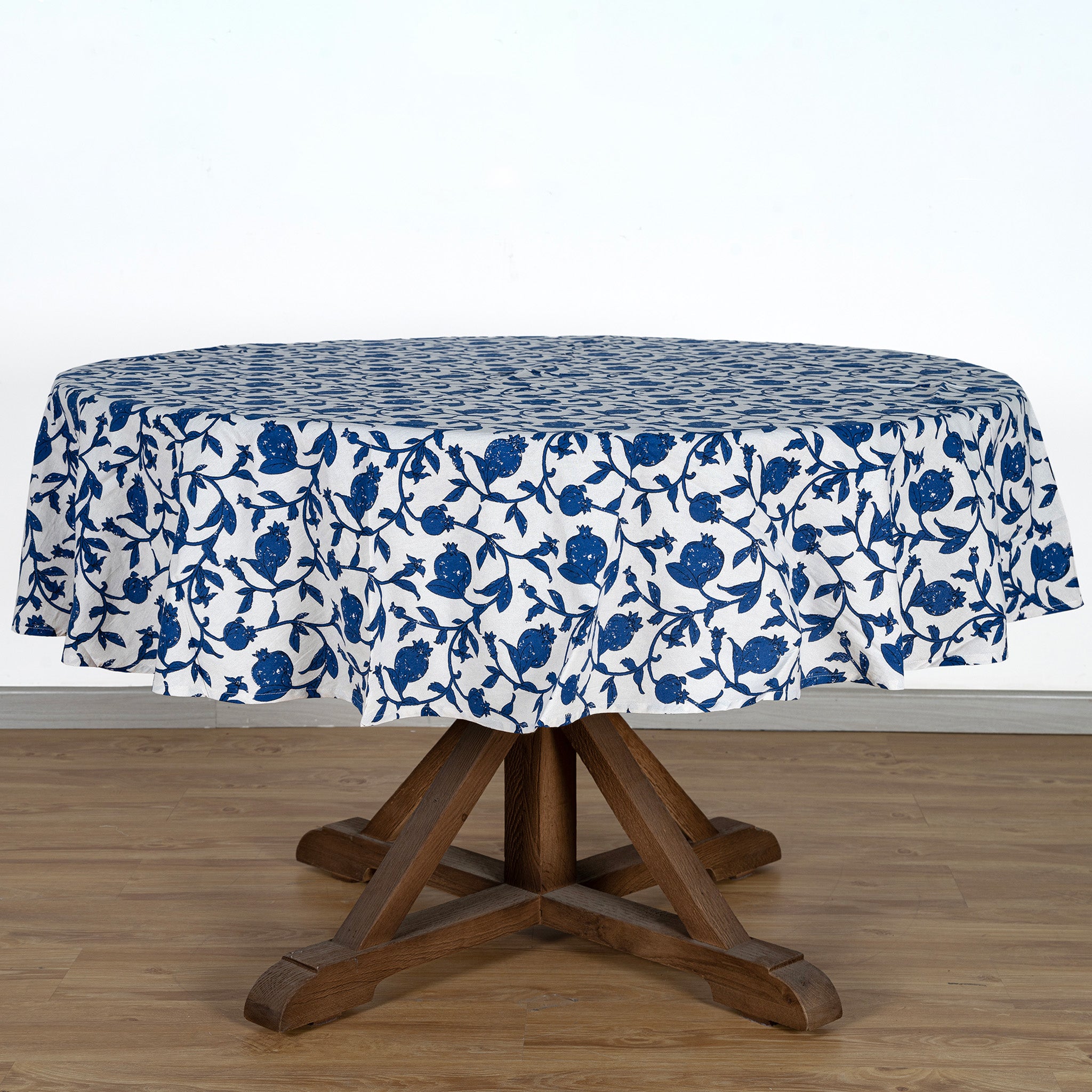 Beladore Tablecloth