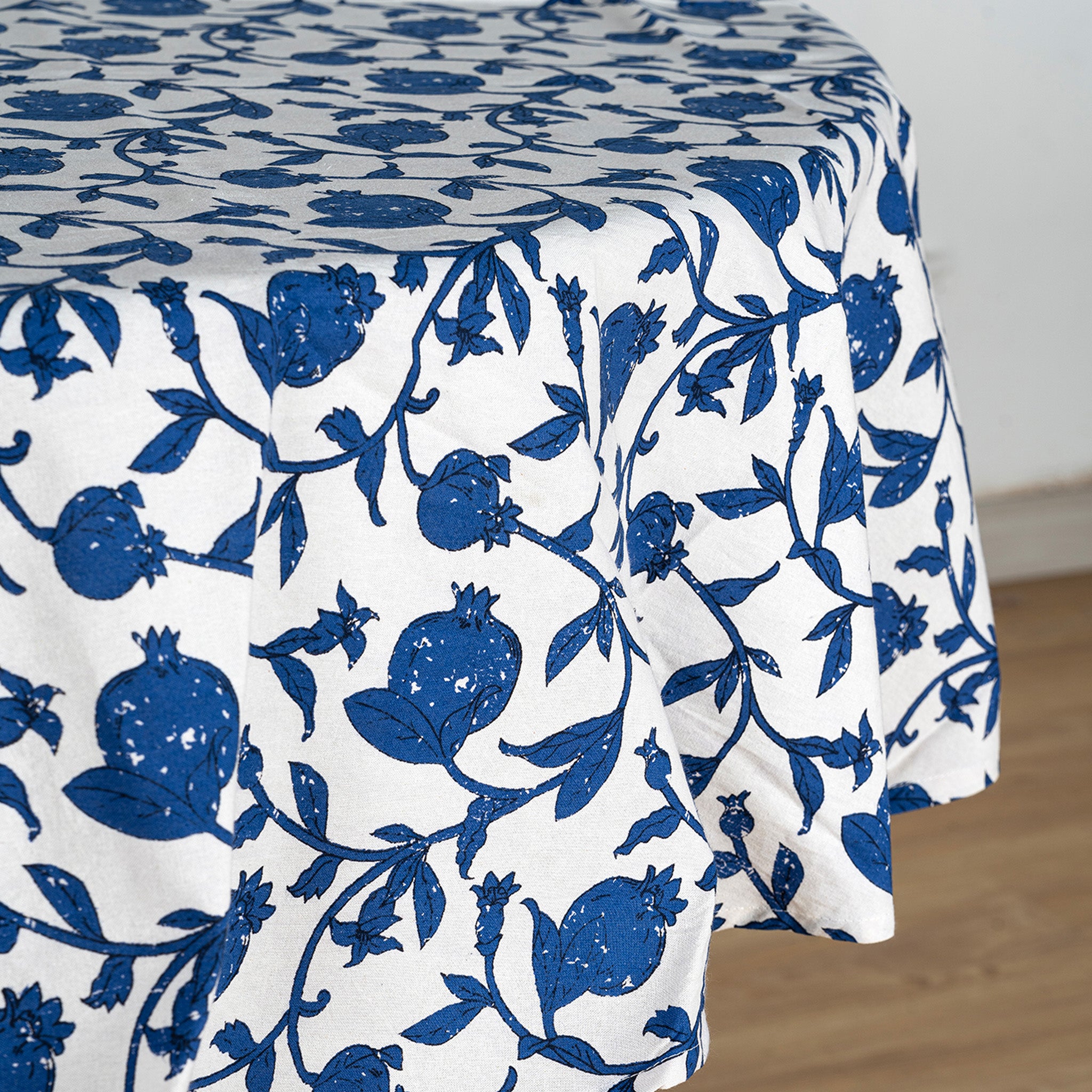 Beladore Tablecloth