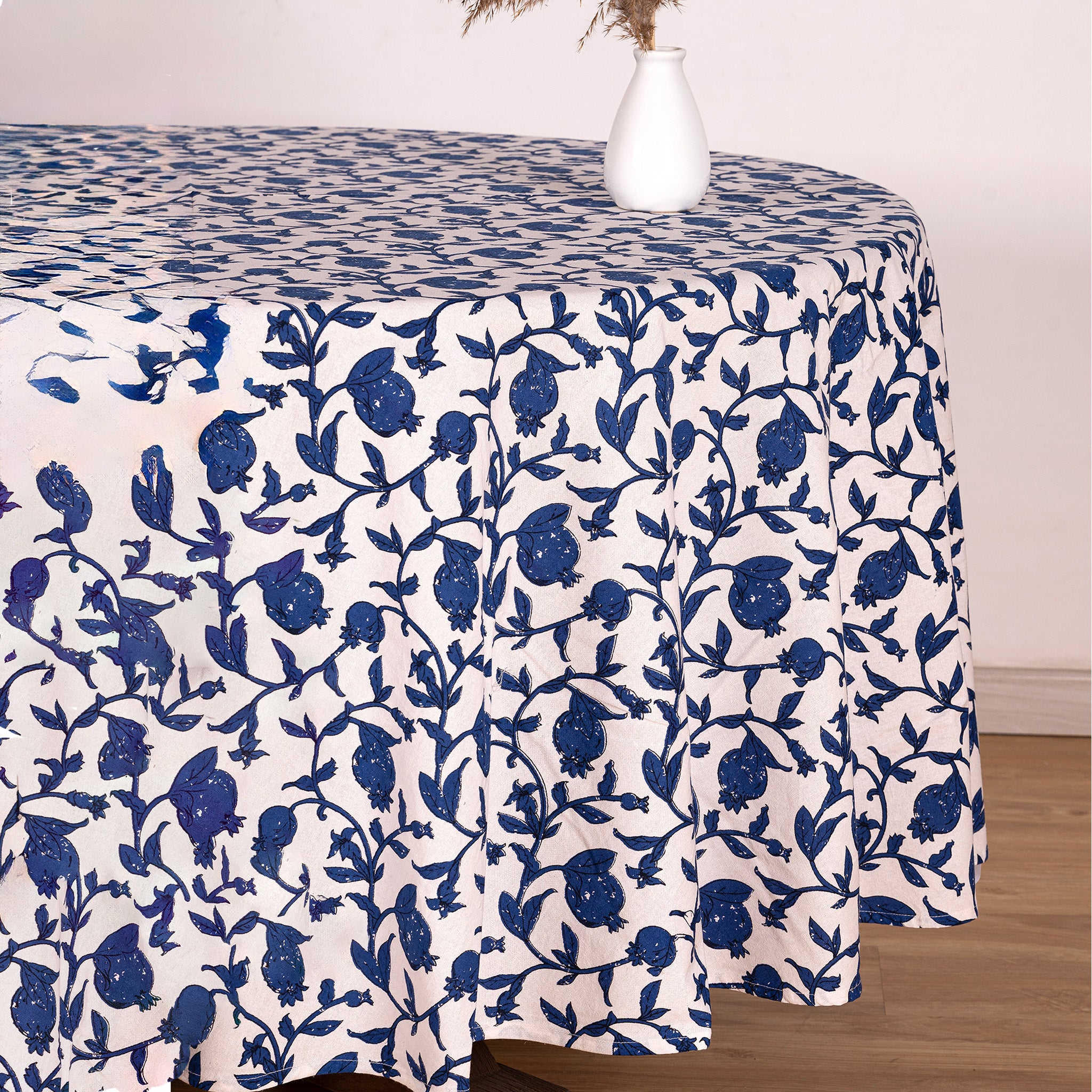 Beladore Tablecloth