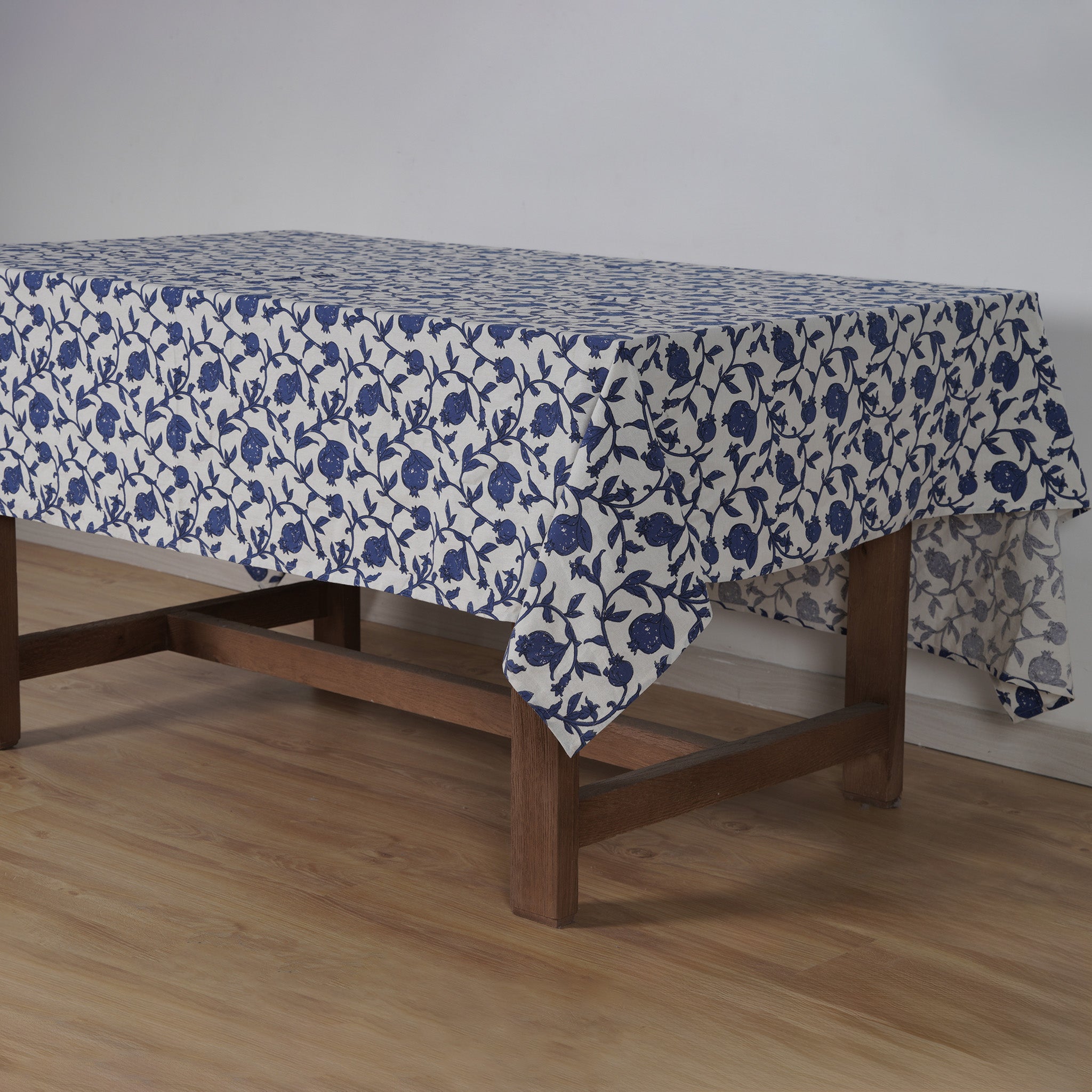 Beladore Tablecloth