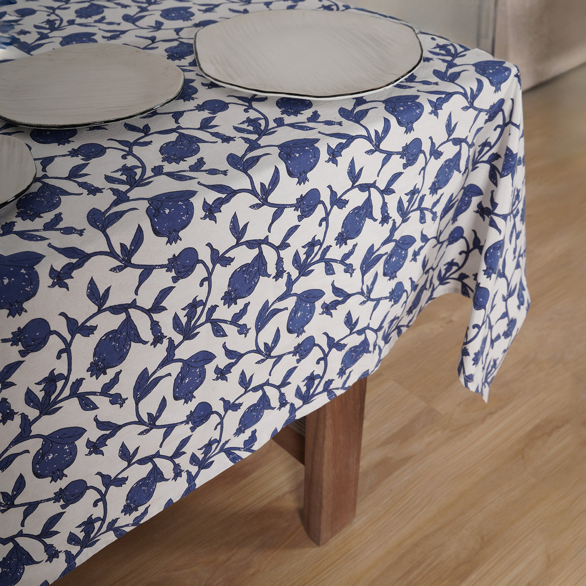 Beladore Tablecloth