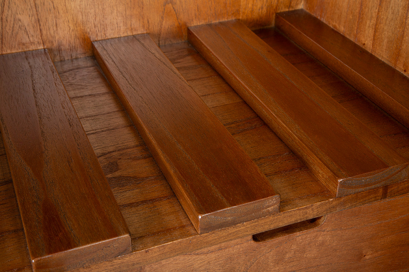 Rockfleet Glass Front Cabinet