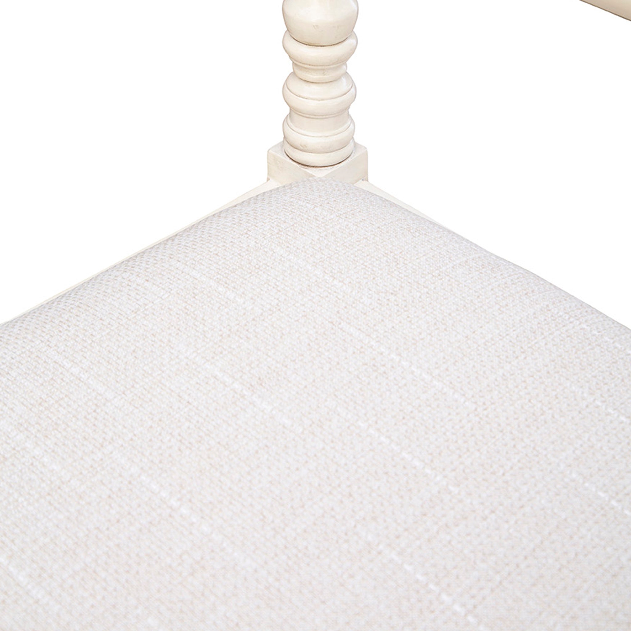 Maris Scalloped Carved Bench