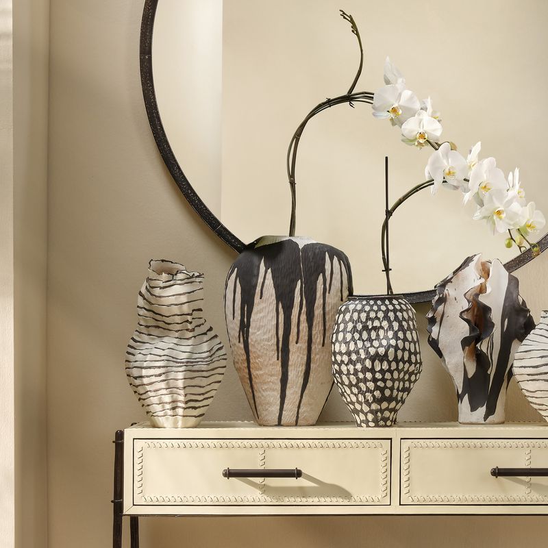 Draveth Ceramic Vase - Wisteria