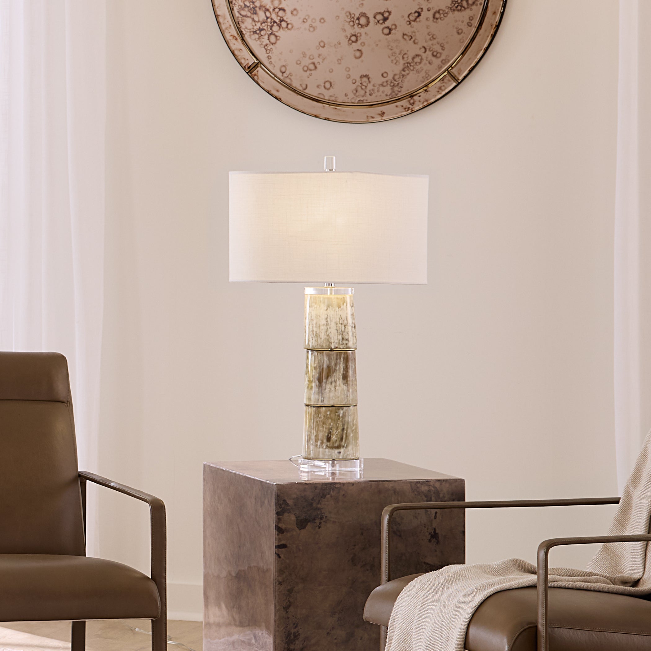 Lavari Horn Table Lamp - Wisteria