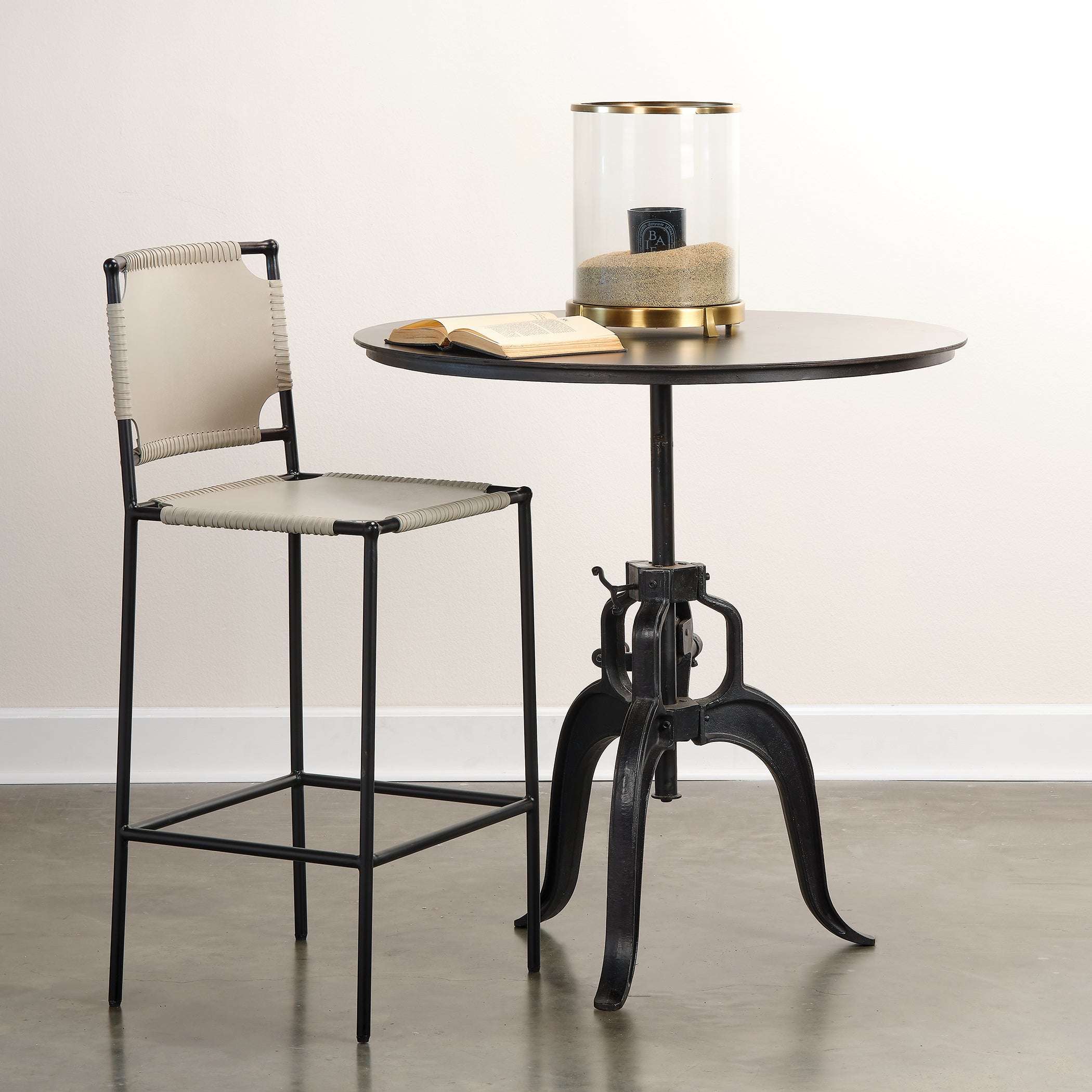 Atelier Crank Table - Wisteria