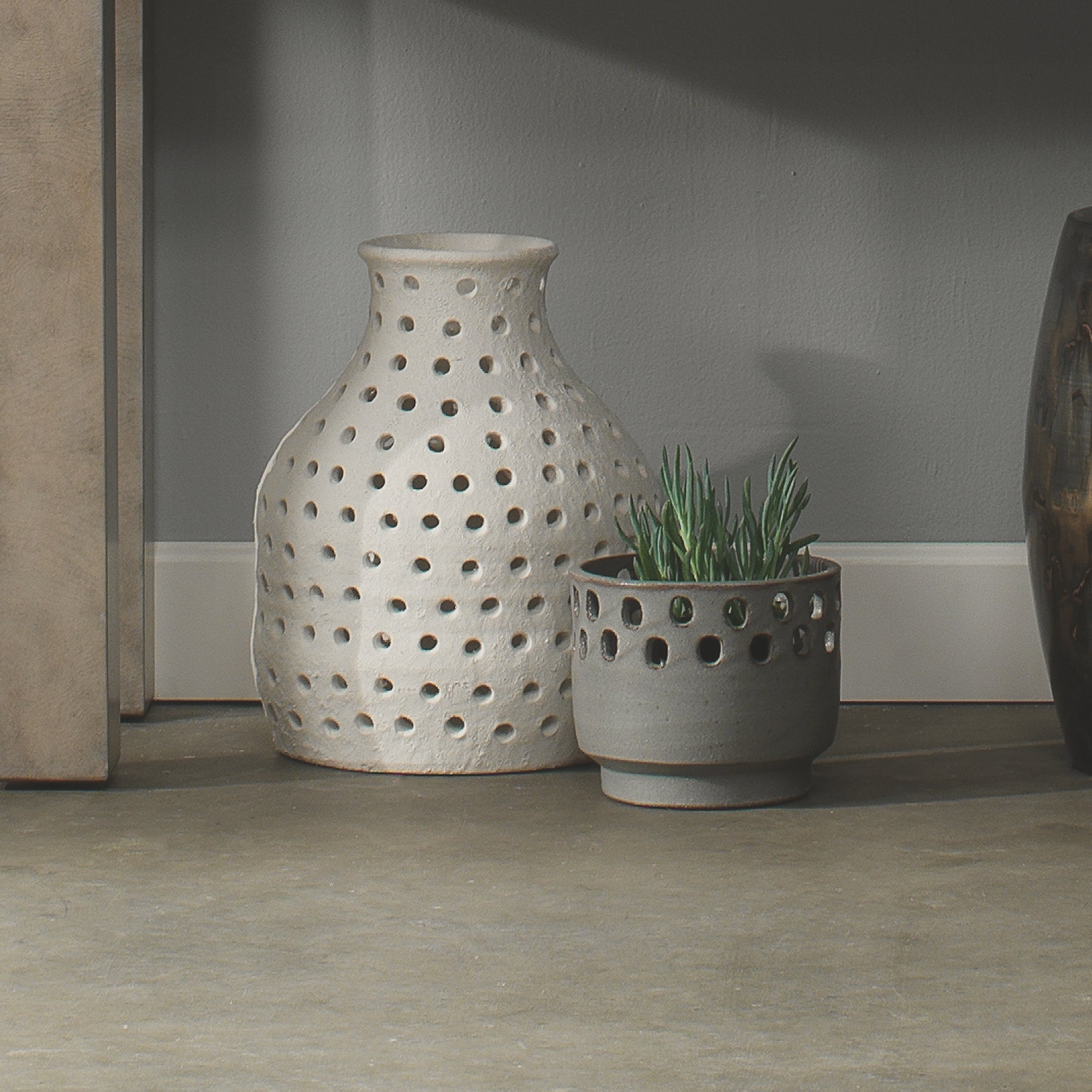Pierrel Vase