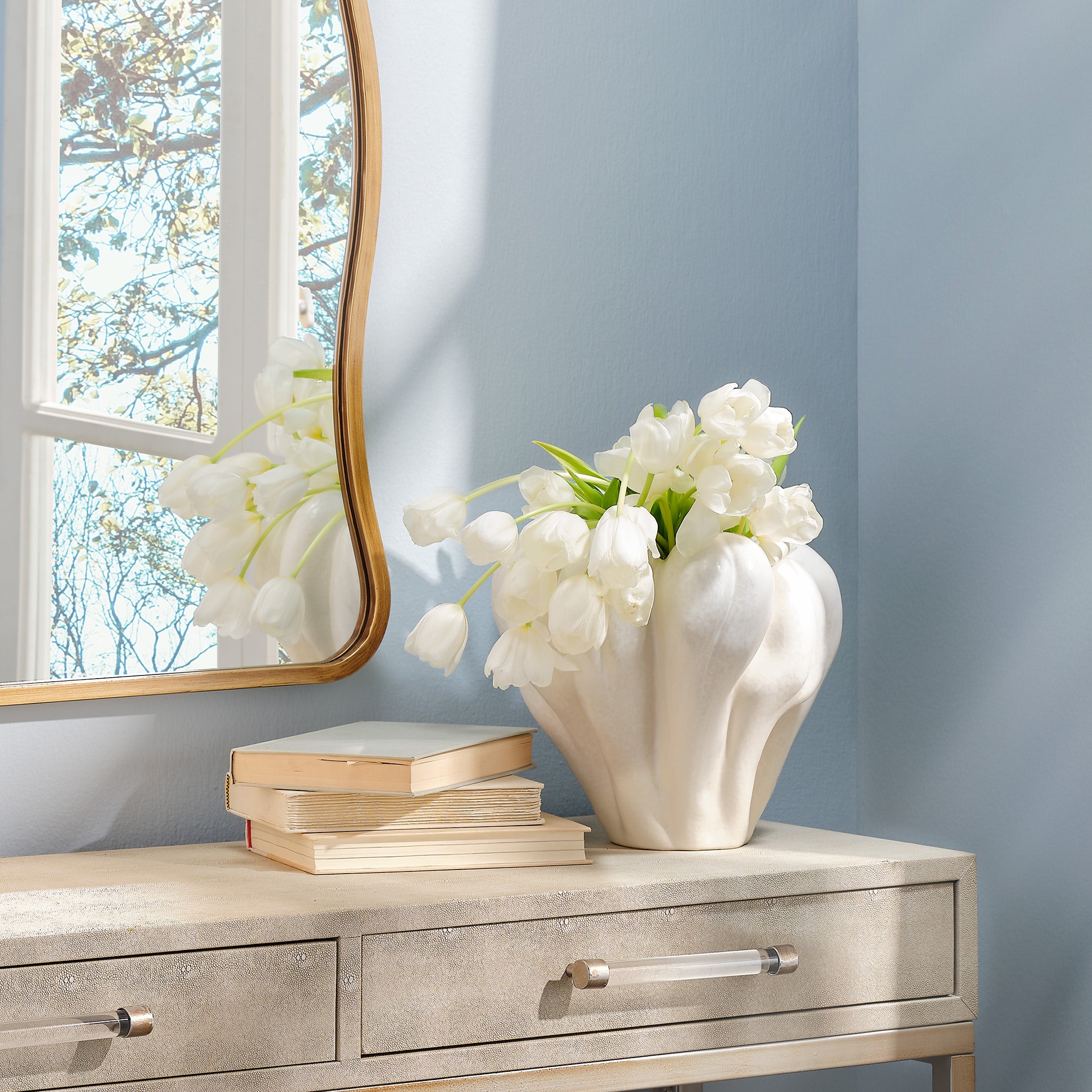 Corolle Ceramic Vase