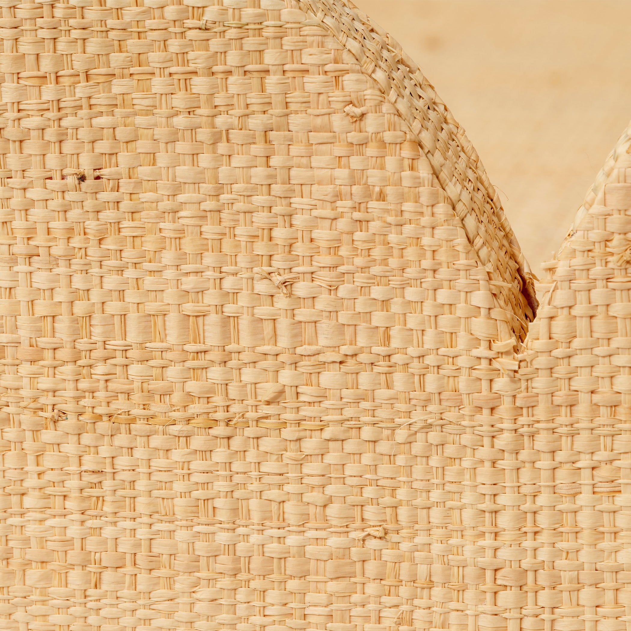 Ranata Scalloped Tray