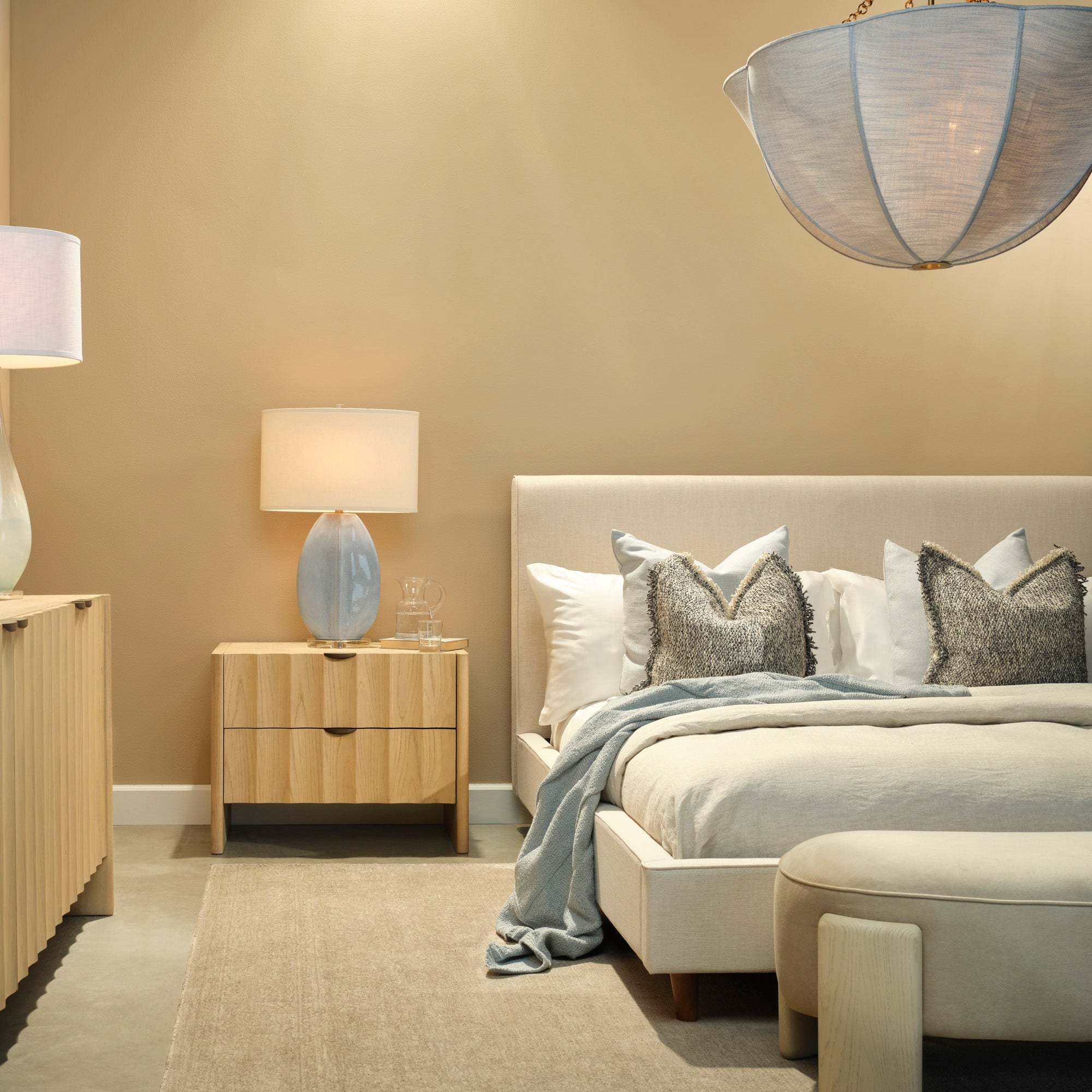 Avelune Reactive Ceramic Lamp
