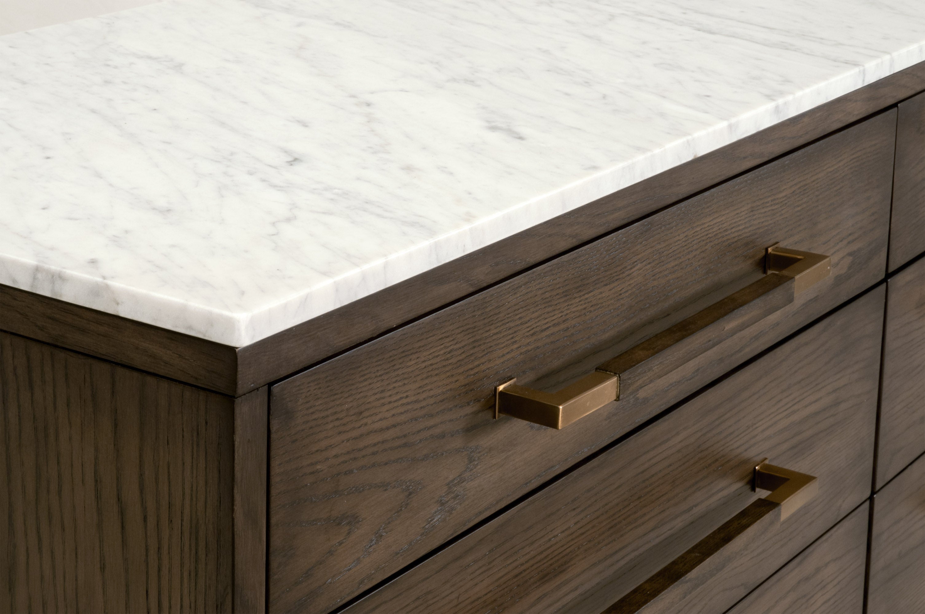 Ampezzo Dresser