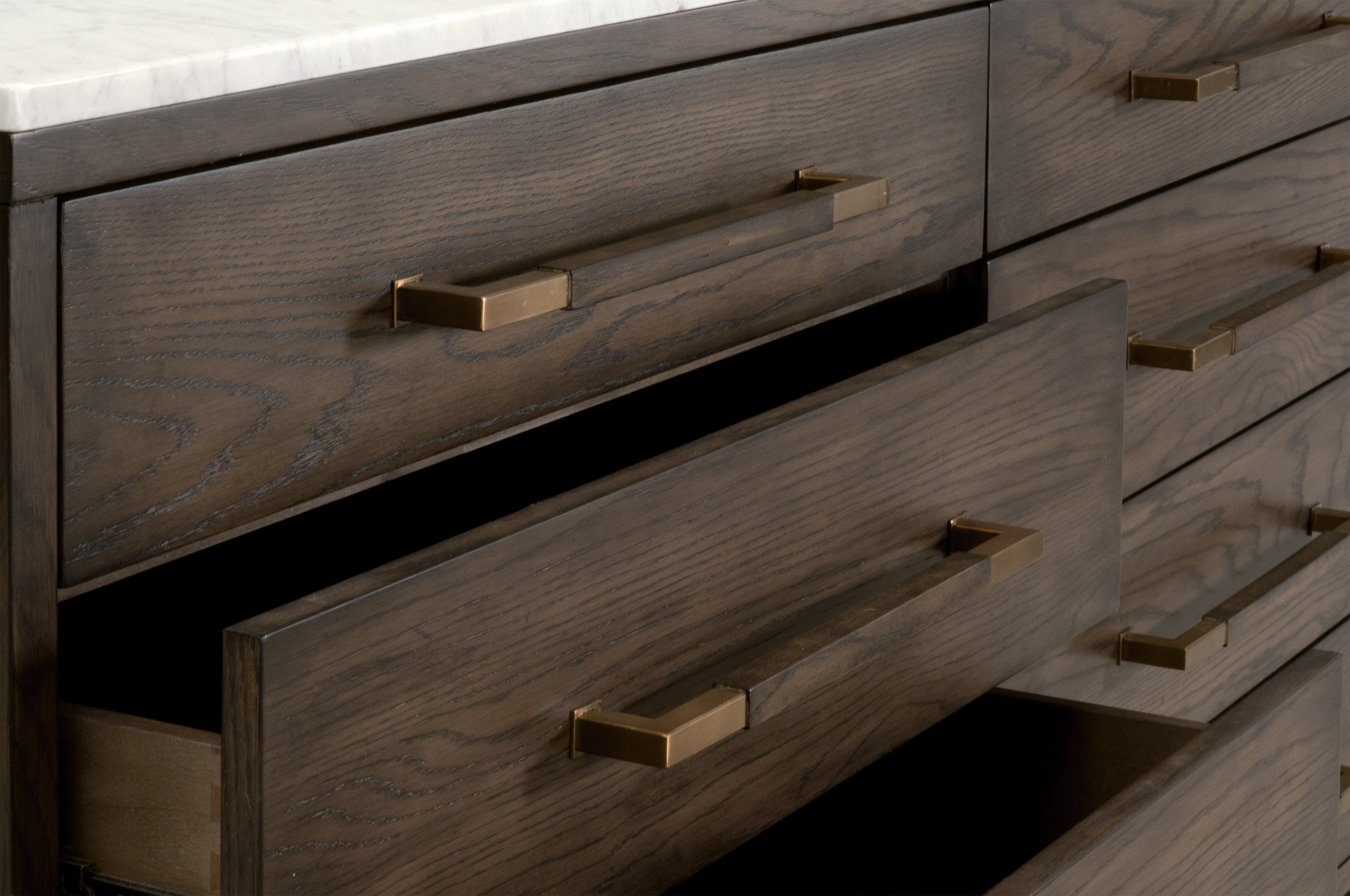 Ampezzo Dresser