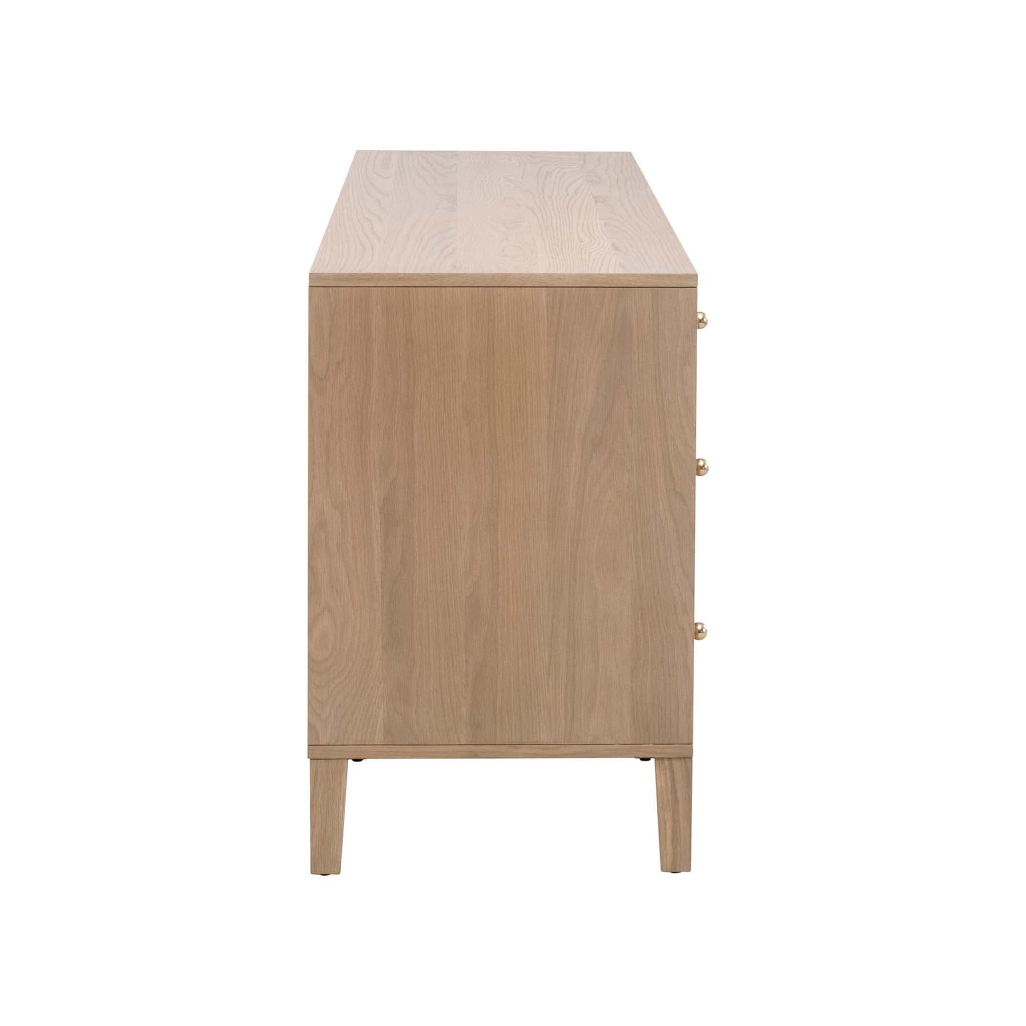 Anelo Dresser