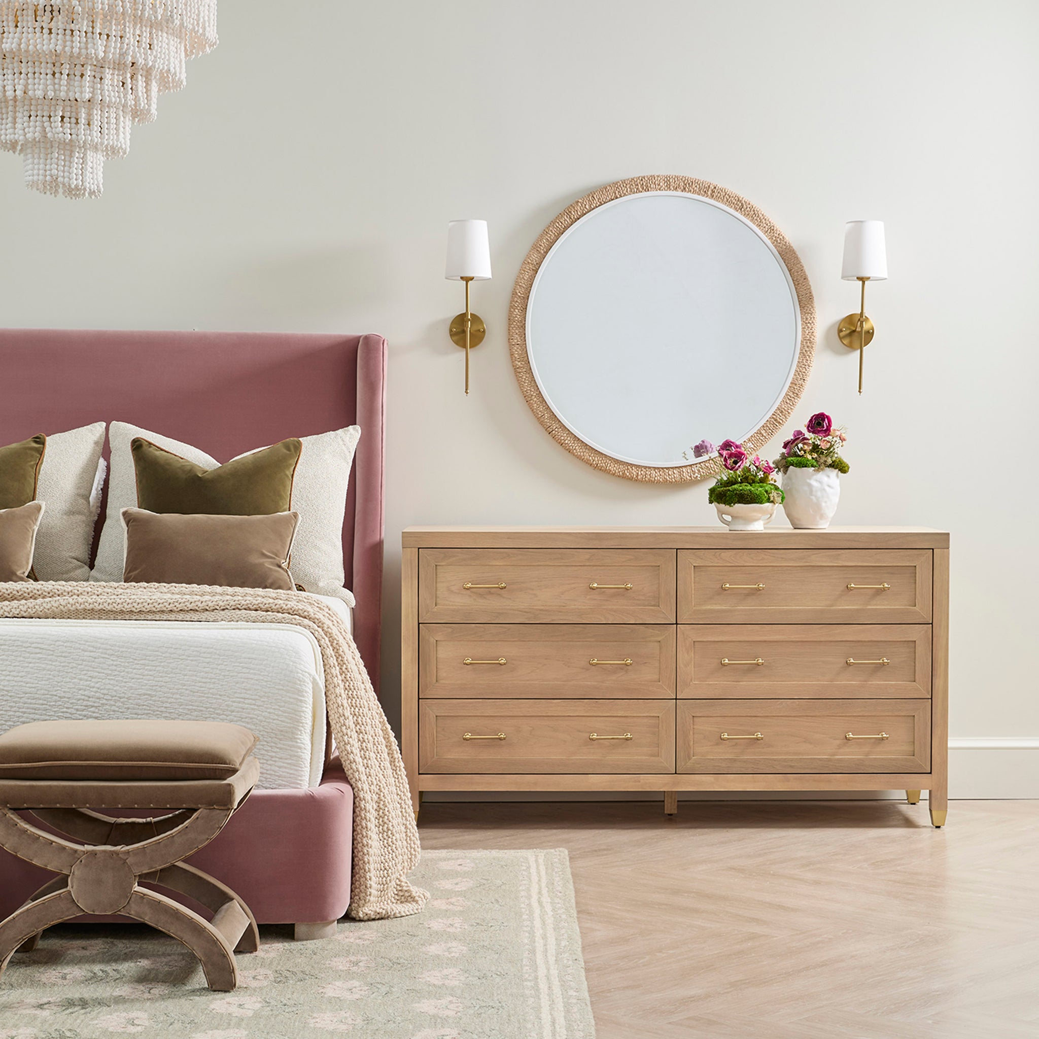 Amorette Bed