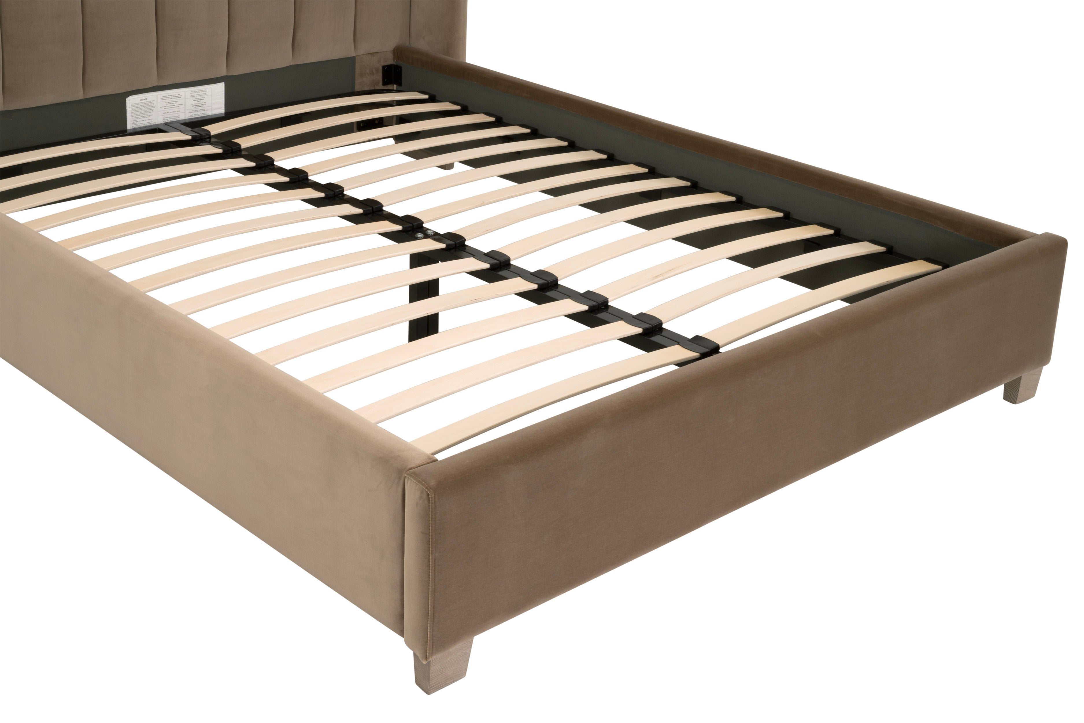 Bellerose Bed