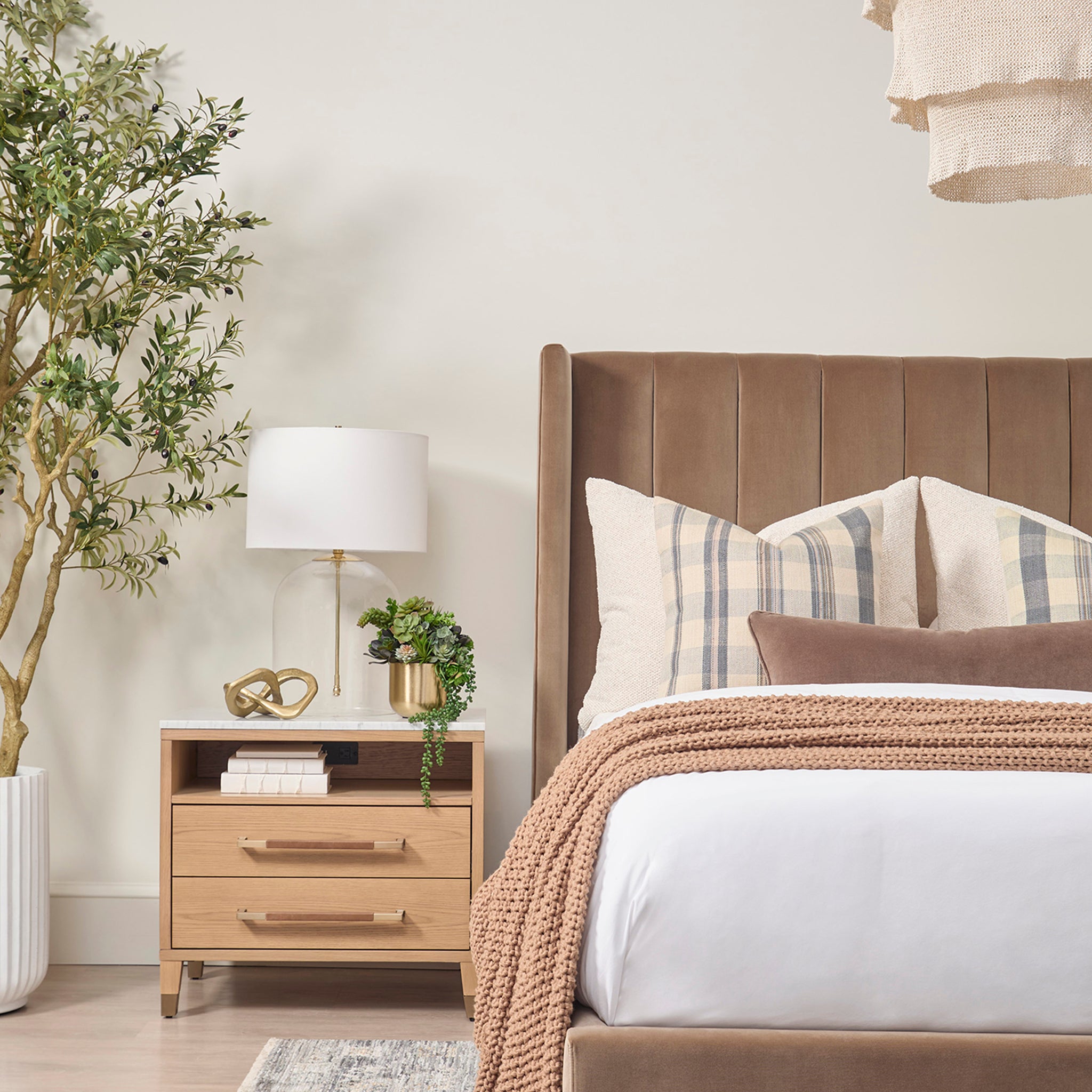 Bellerose Bed