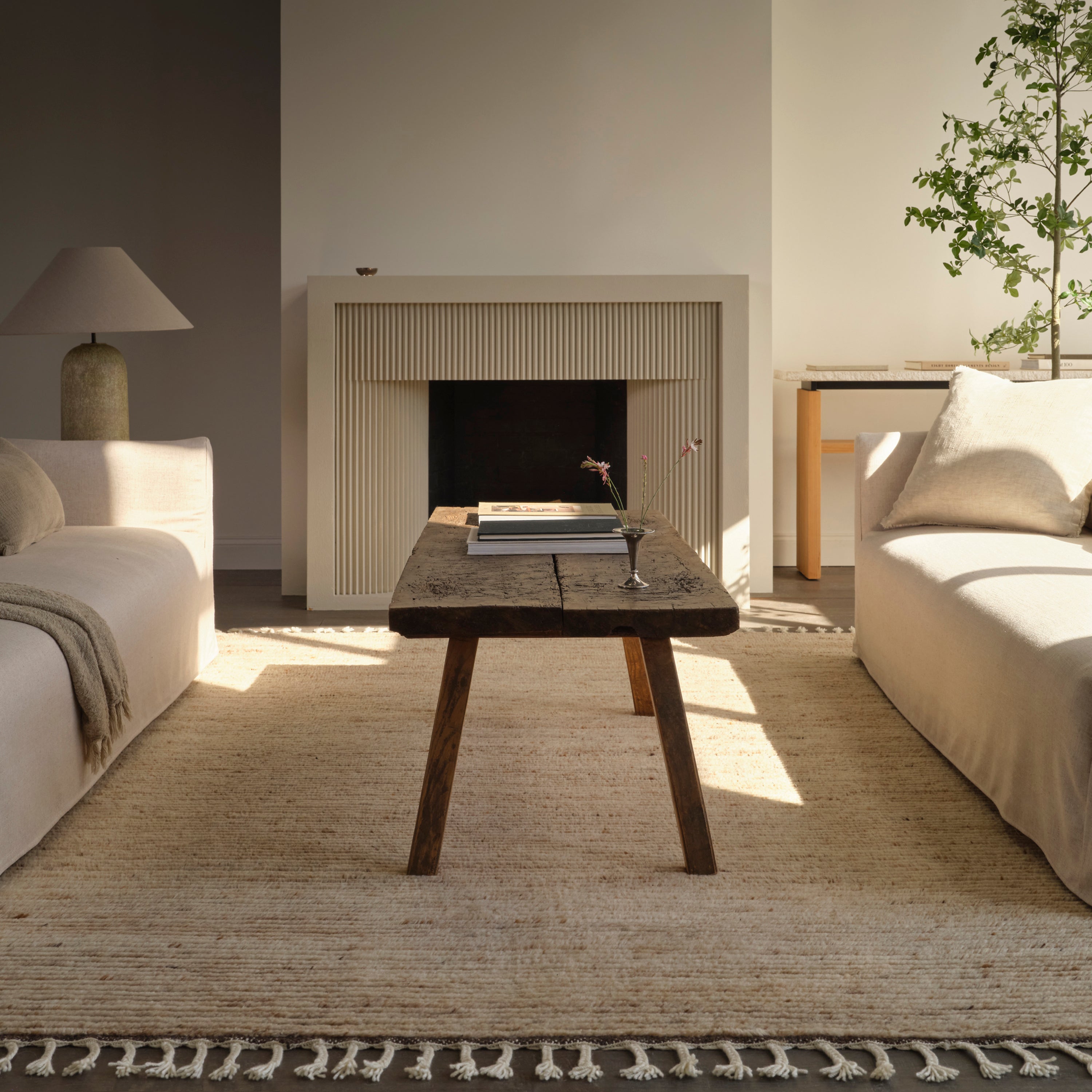 Arin Hand-Knotted Wool Rug