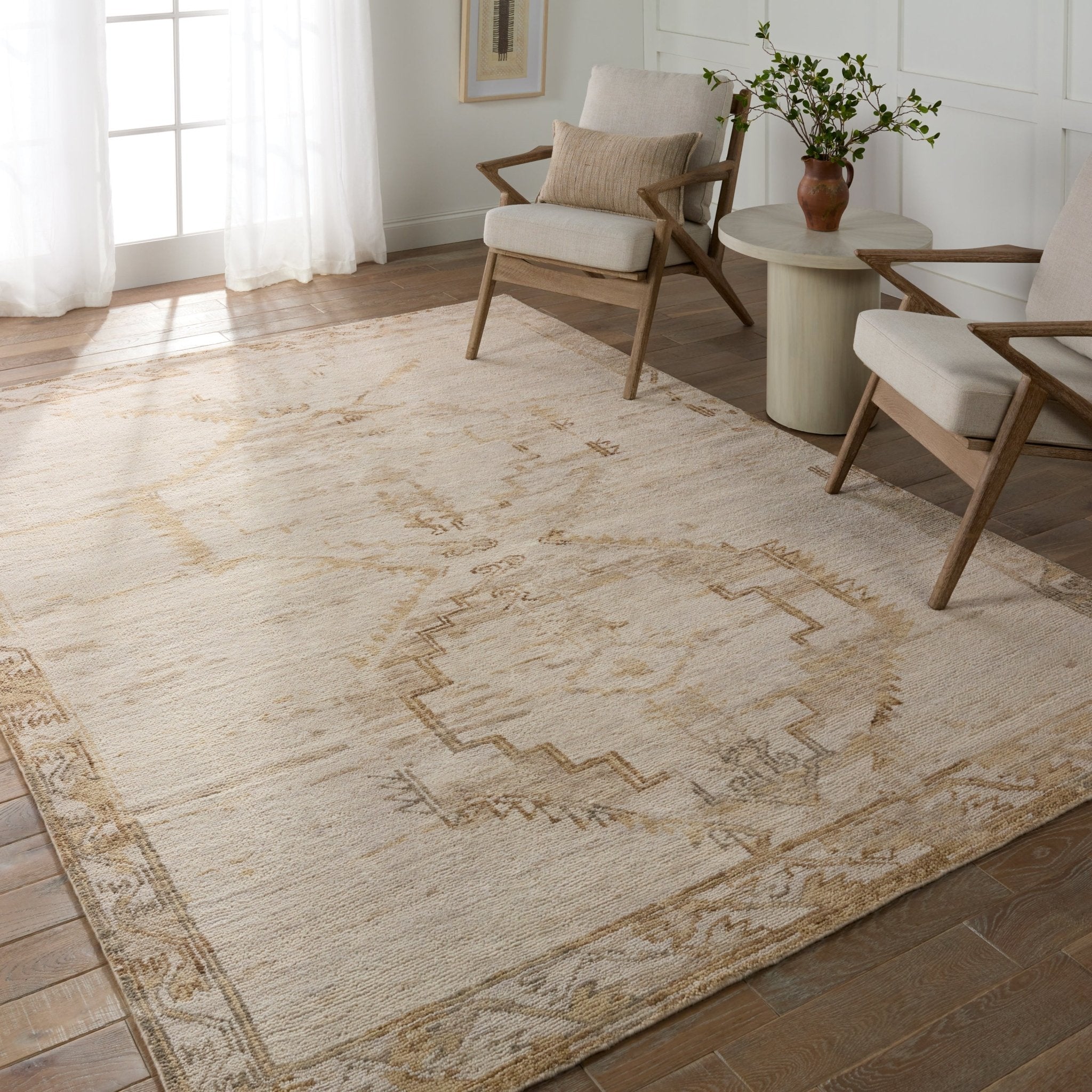 Calvari Wool Area Rug - Wisteria