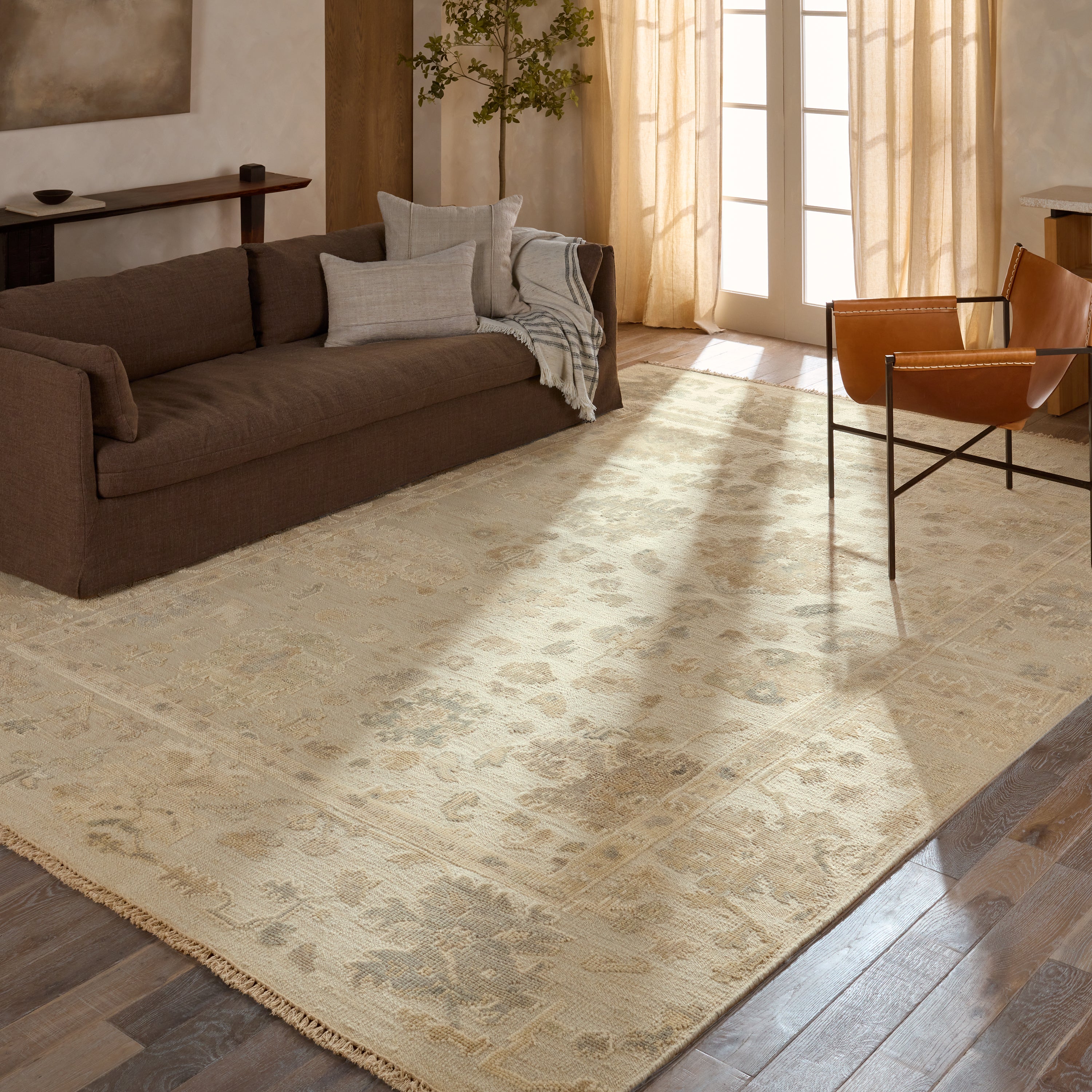 Serava Wool Area Rug