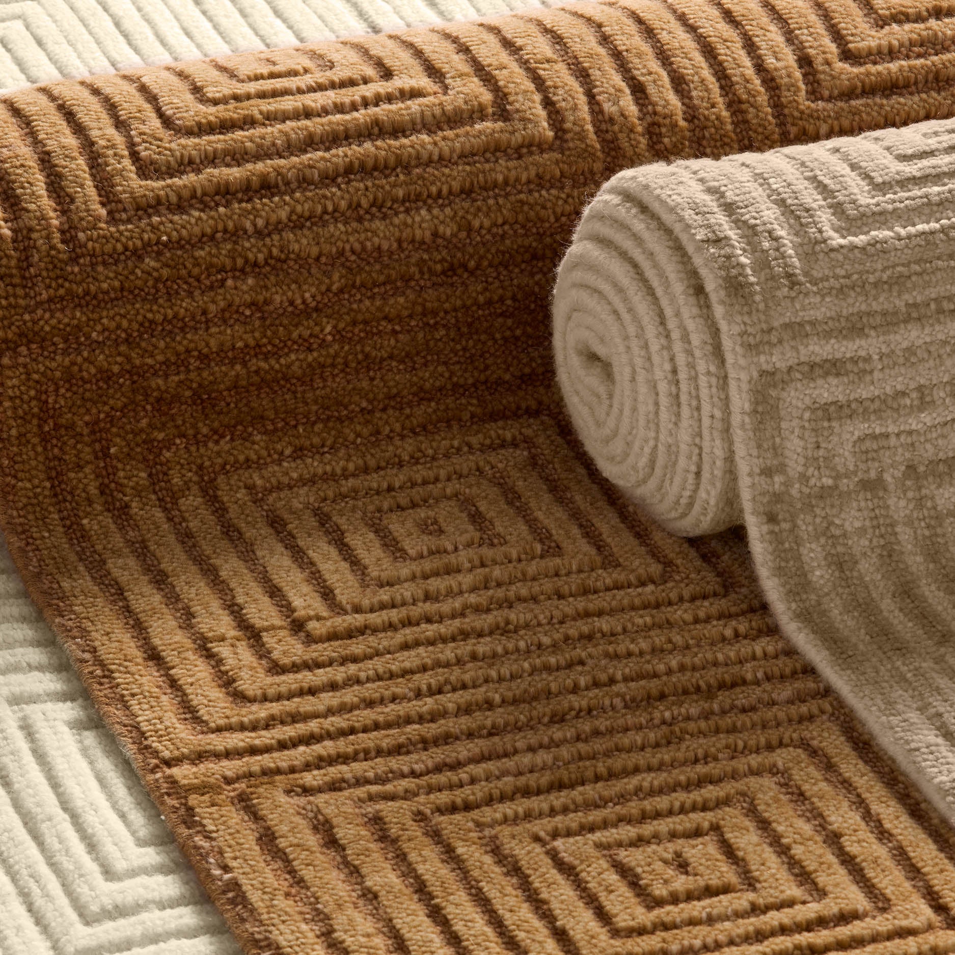 Chandra Wool Geometric Rug