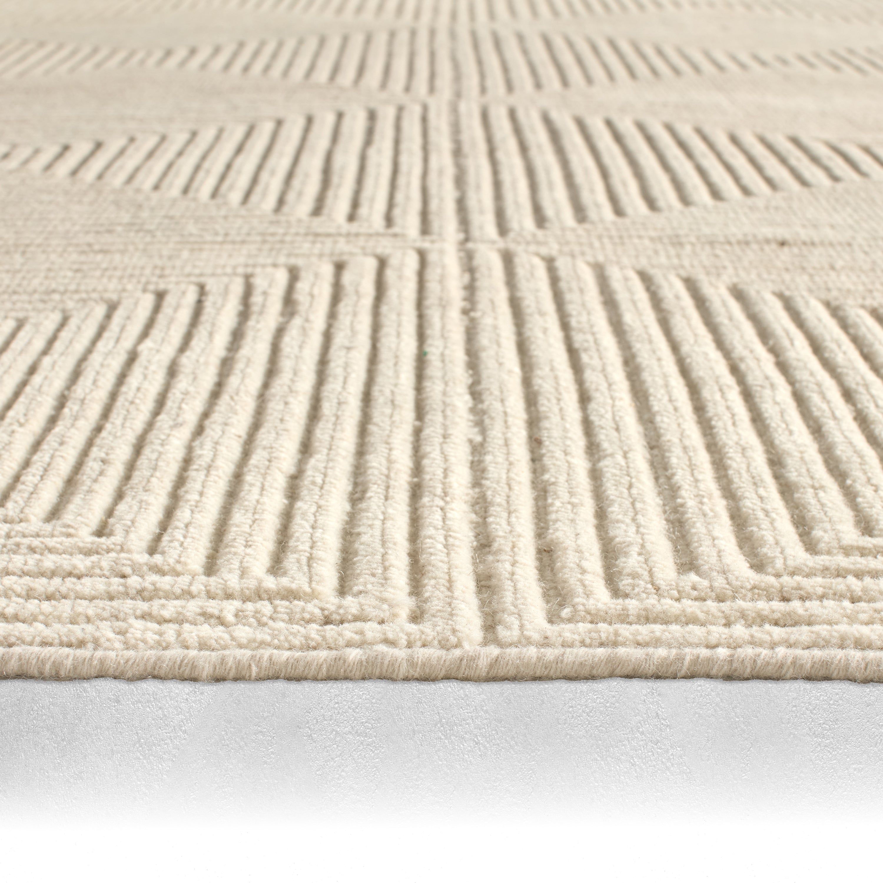 Jiya Wool Geometric Rug