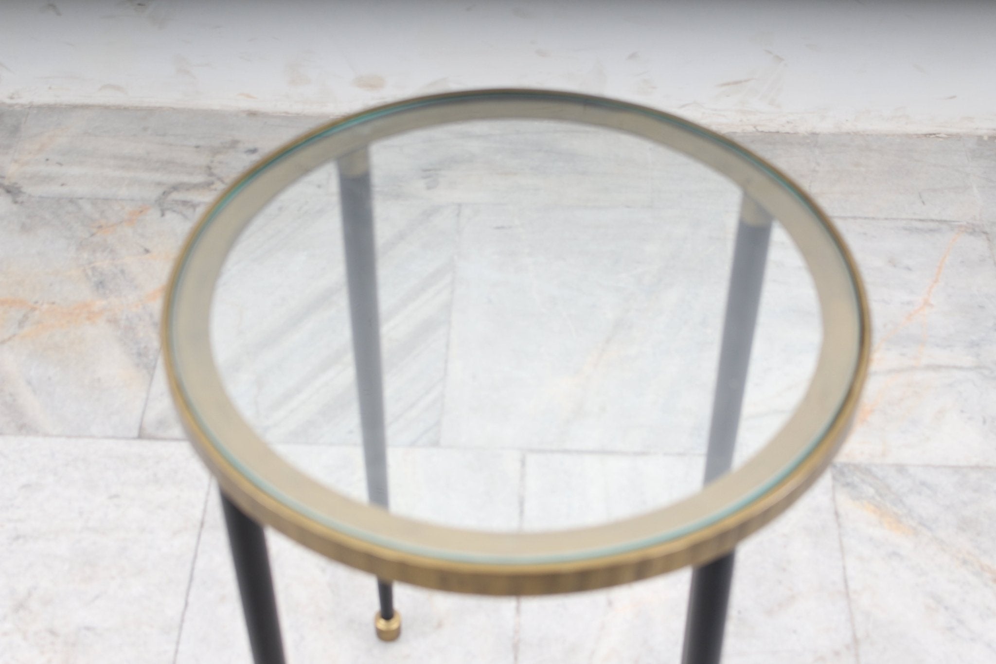 Alesso Glass Accent Table - Wisteria