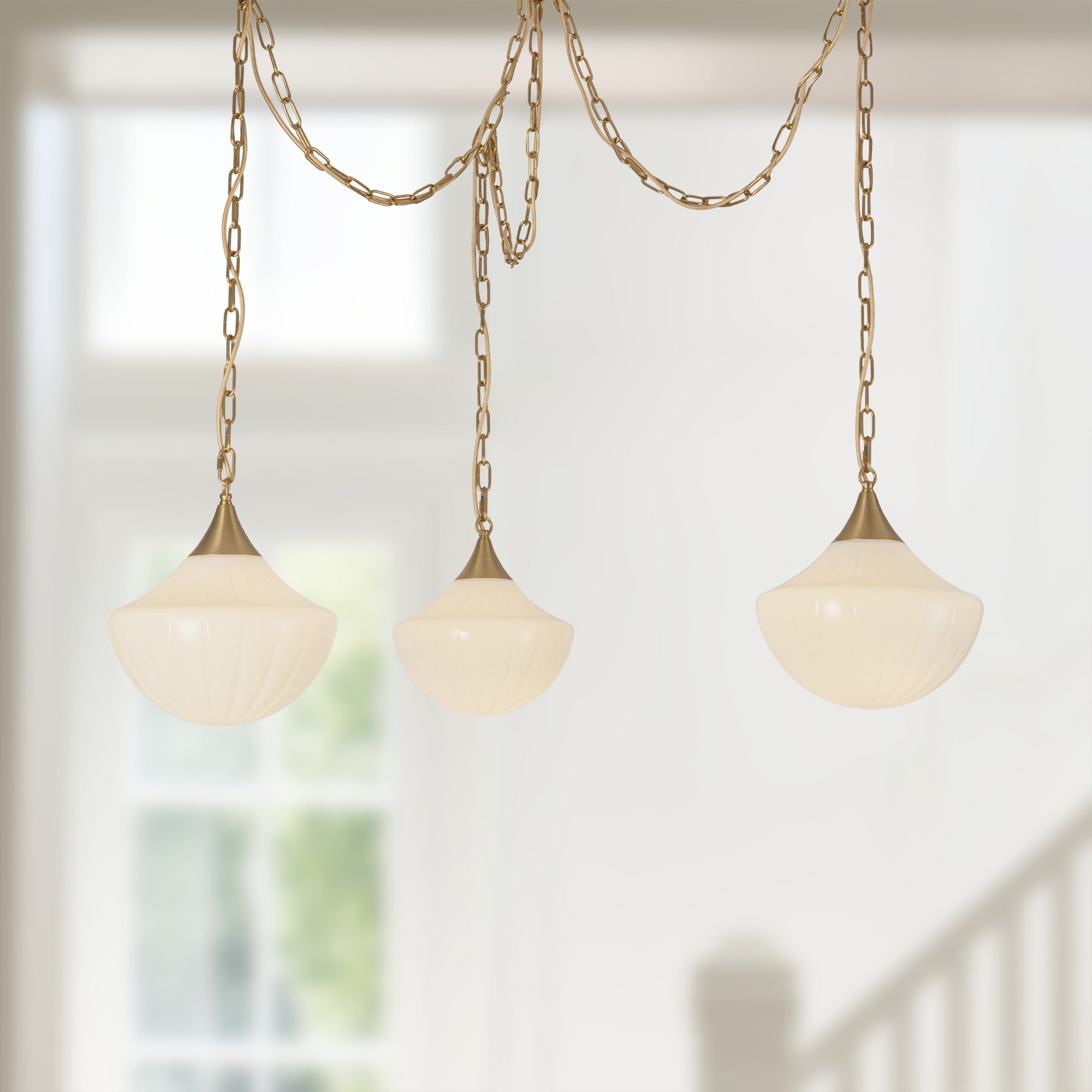 Seravia Glass Cluster Pendant - Wisteria