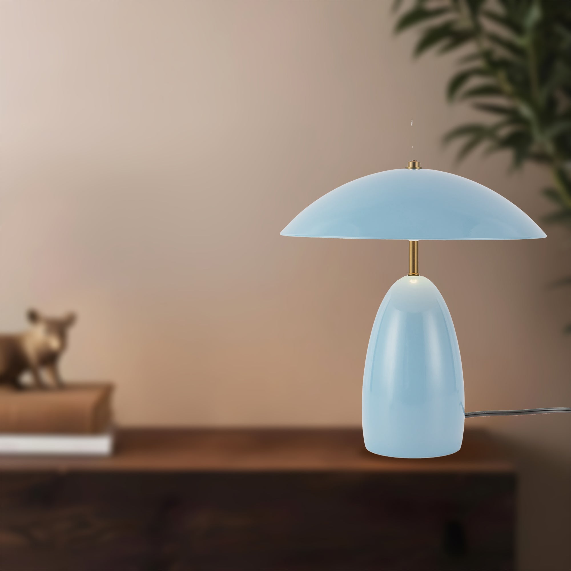 Cavira Metal Dome Tablelamp - Wisteria