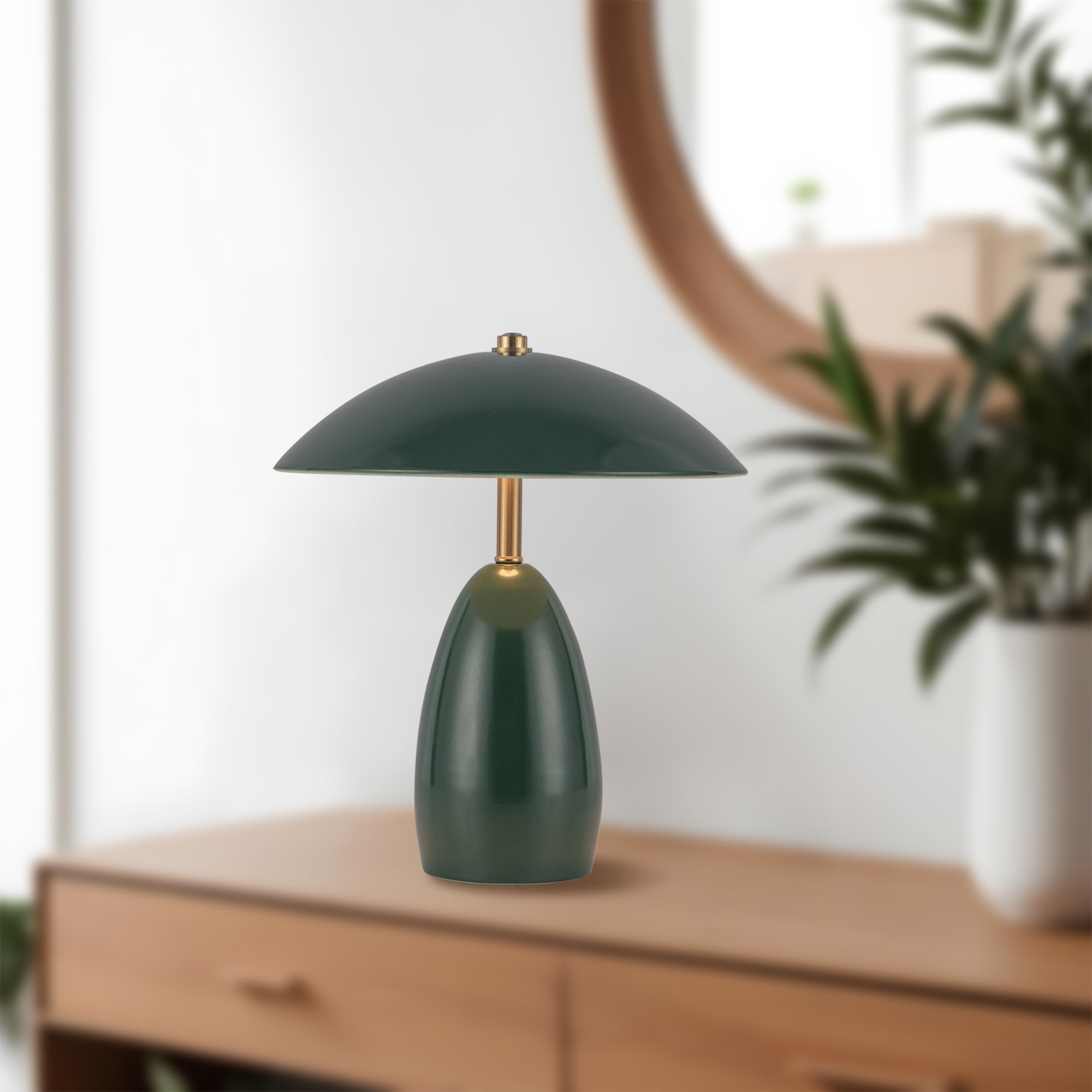 Cavira Metal Dome Tablelamp - Wisteria