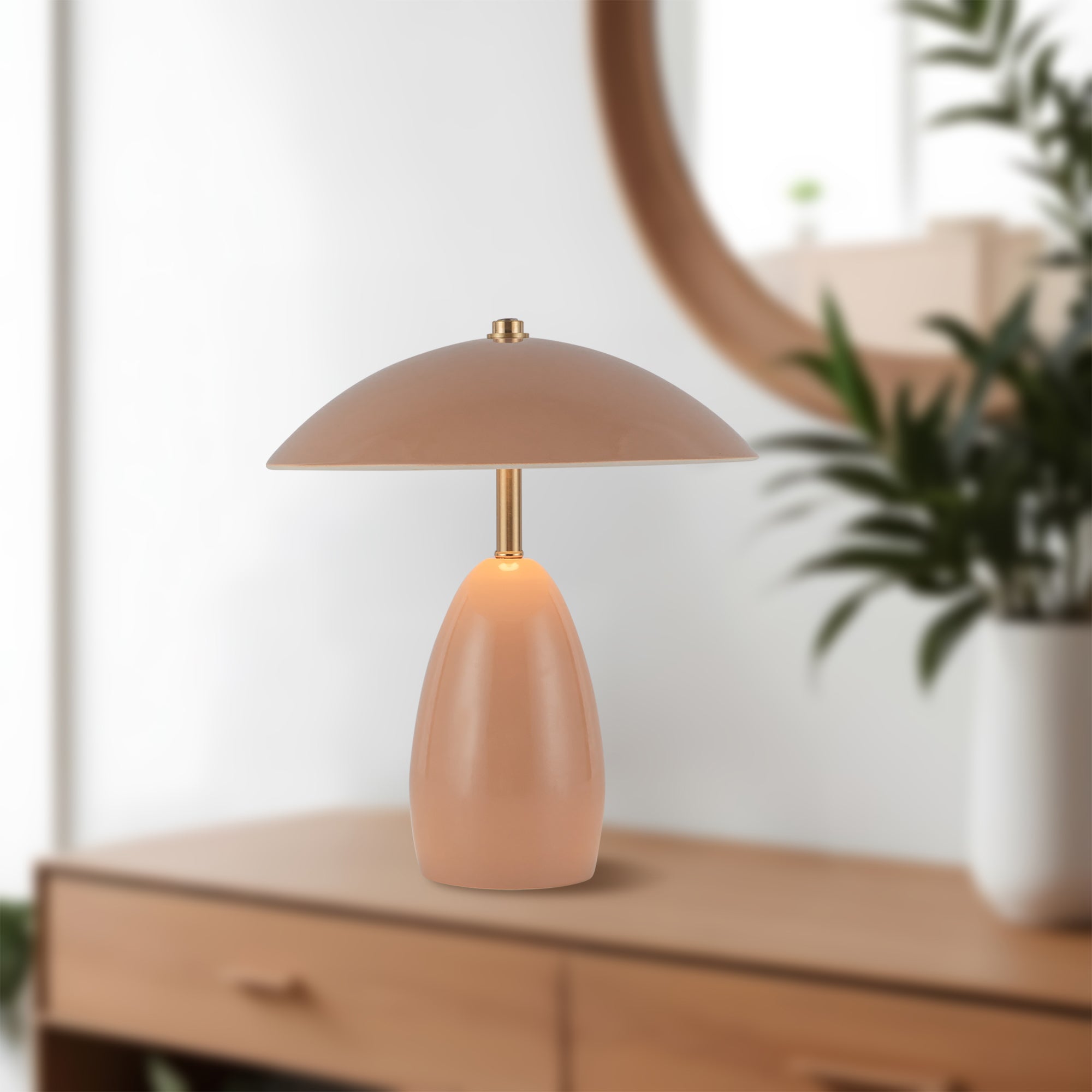 Cavira Metal Dome Tablelamp - Wisteria