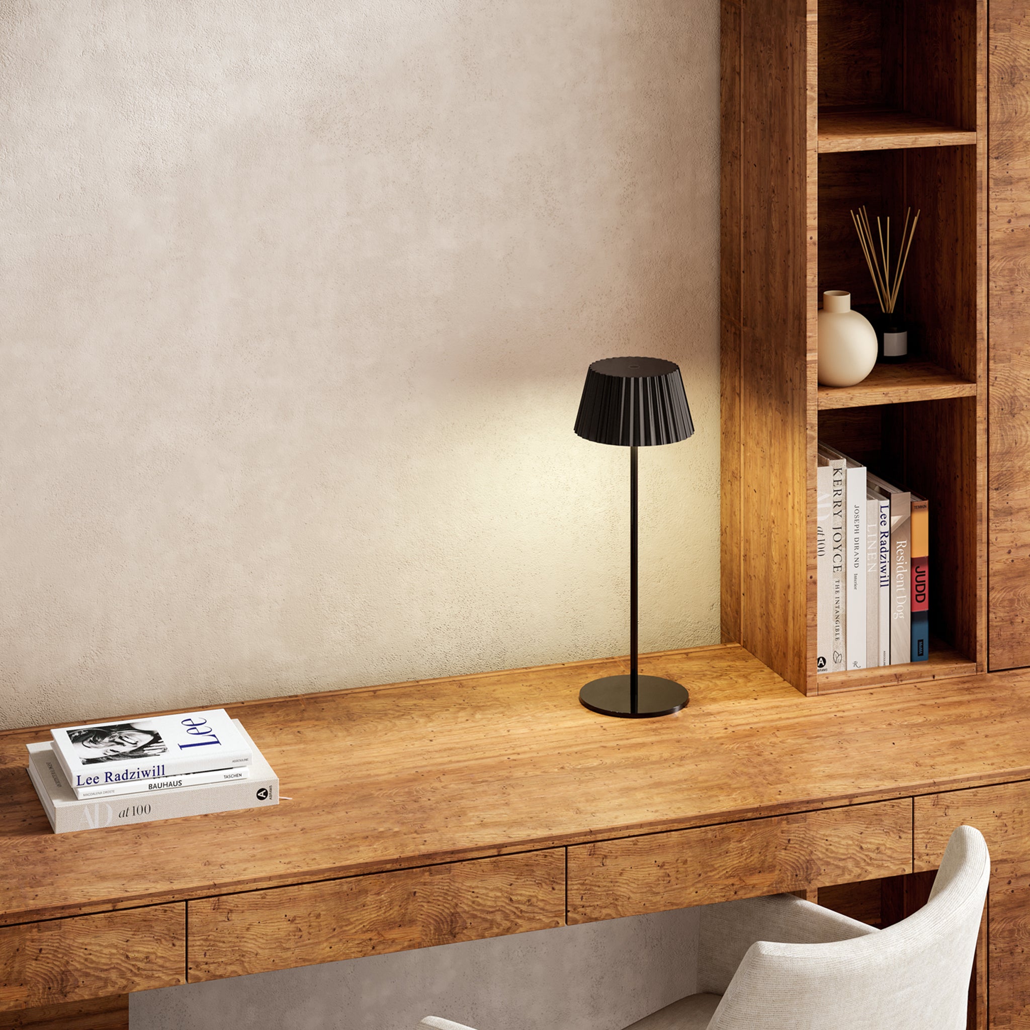 Tamswick Pleated Metal Lamp - Wisteria