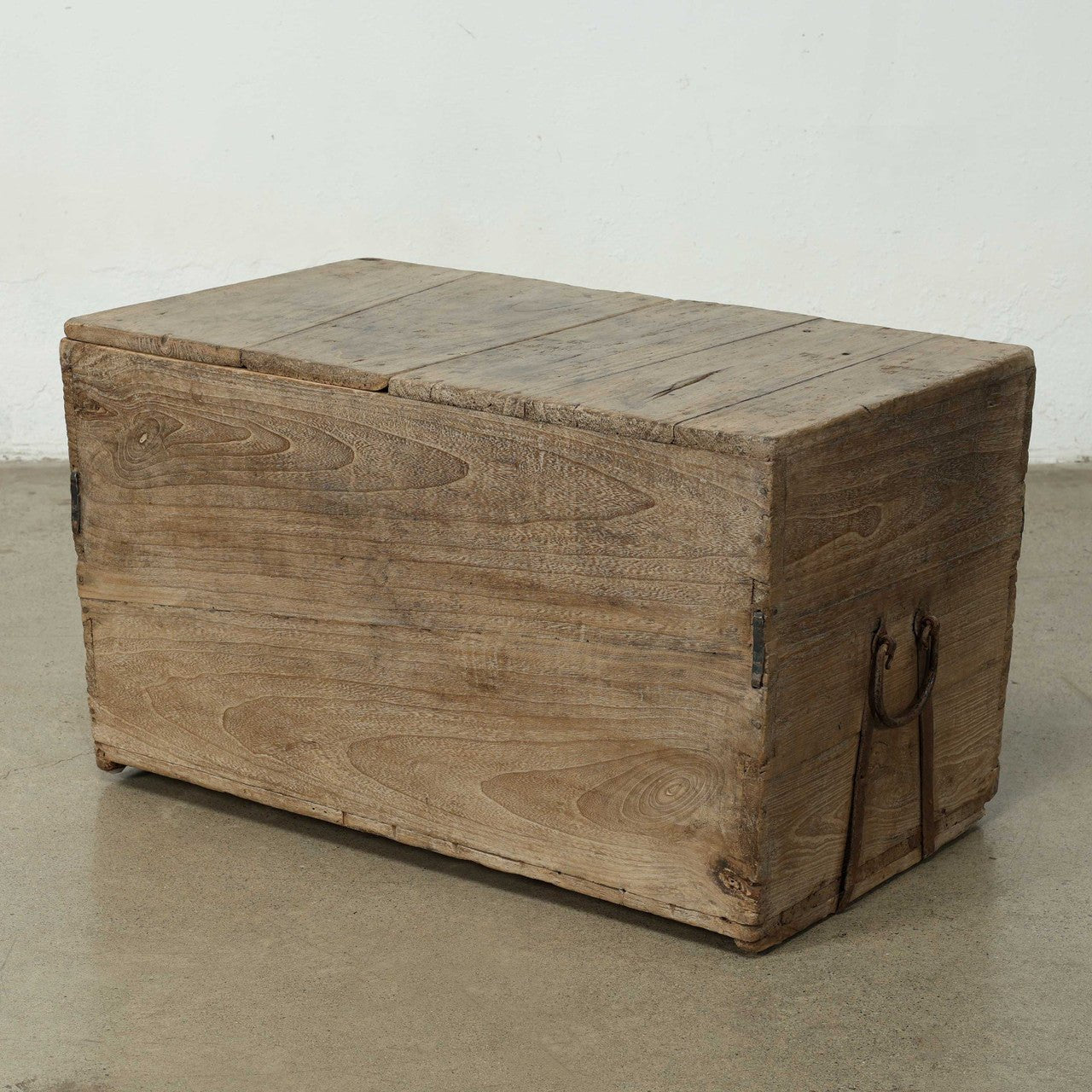 Xio Pine Storage Trunk - Wisteria