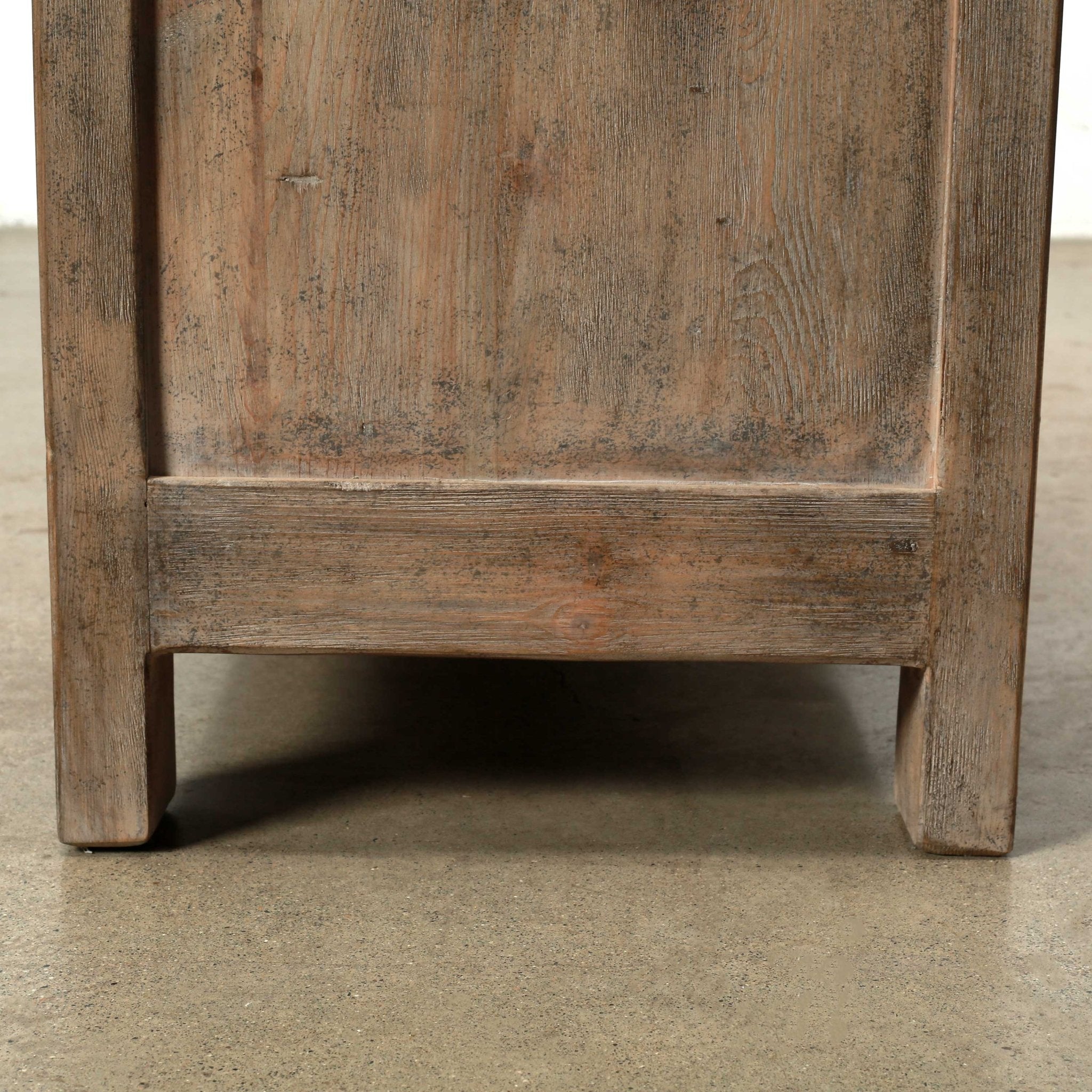 Naryn Elm Six Door Sideboard - Wisteria