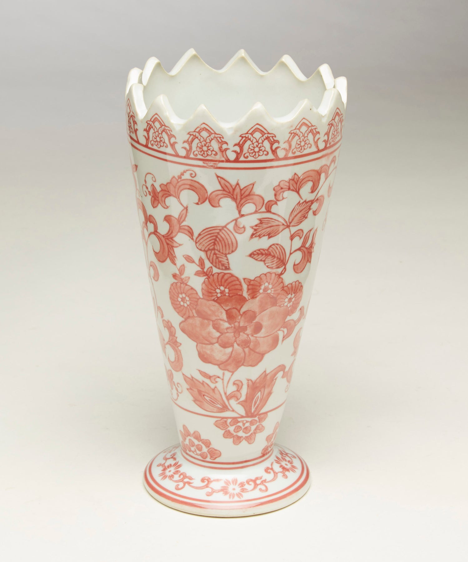 Maragha Porcelain Floral Vase - Wisteria