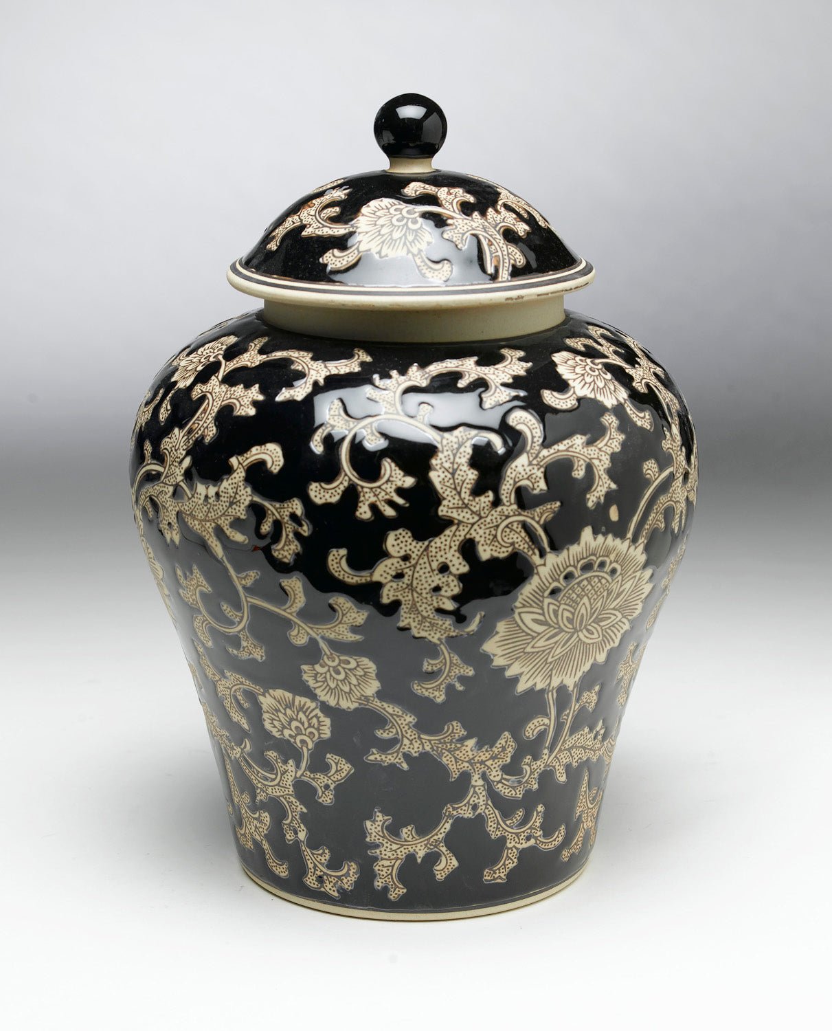 Karakoram Porcelain Ginger Jar - Wisteria