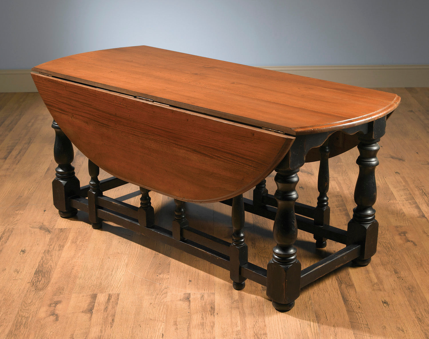 Capannori Mindi Gateleg Table