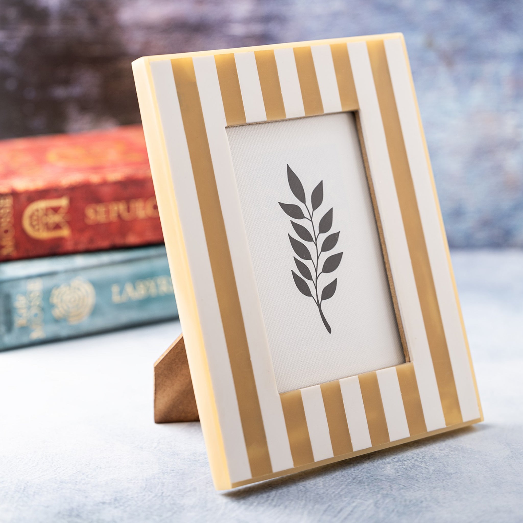 Cirque Striped Frame - Wisteria