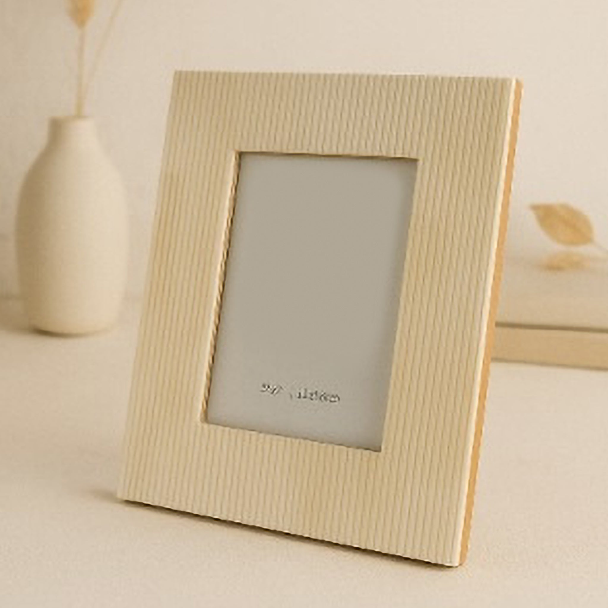 Aynsley Bone Frame - Wisteria