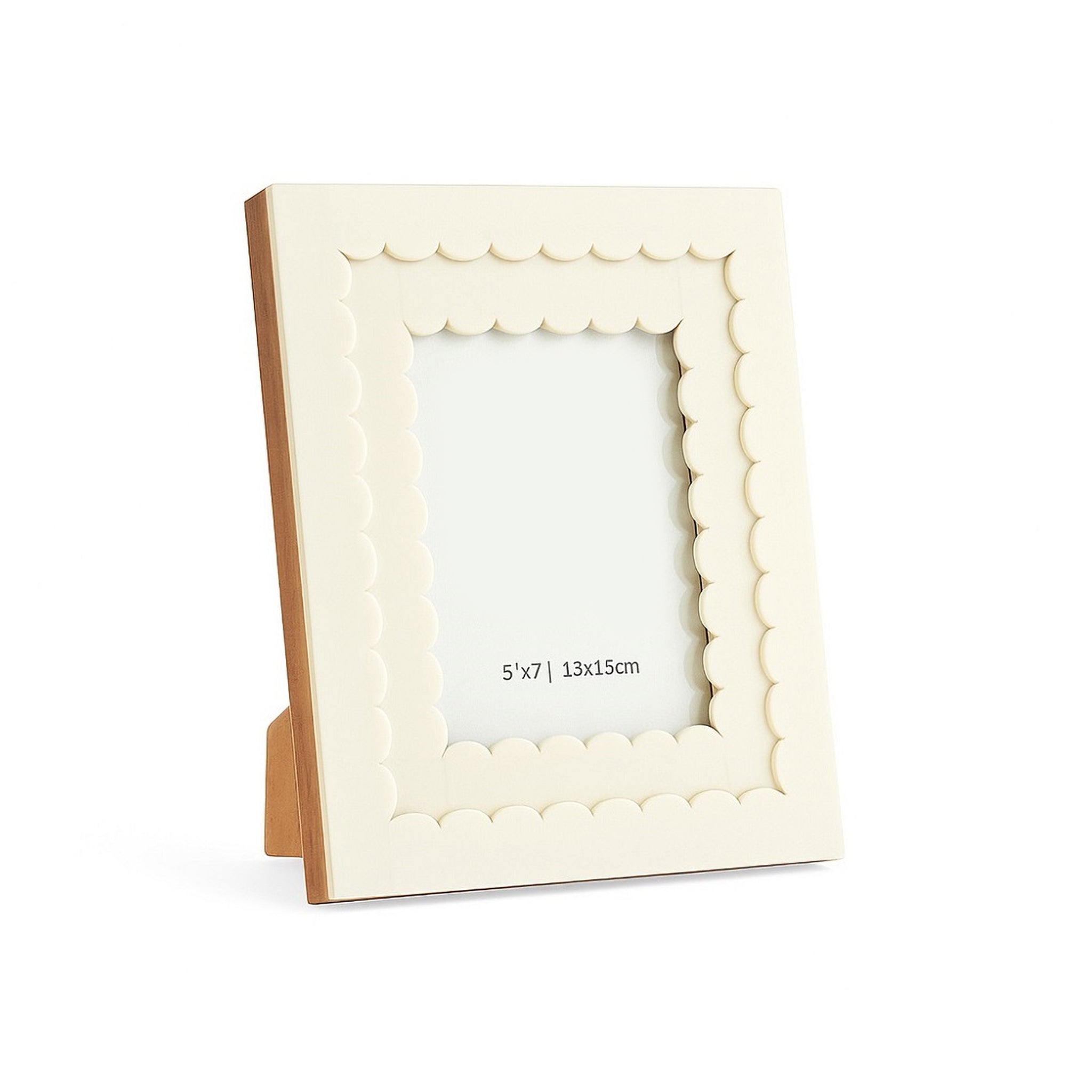 Mirette Scalloped Frame - Wisteria