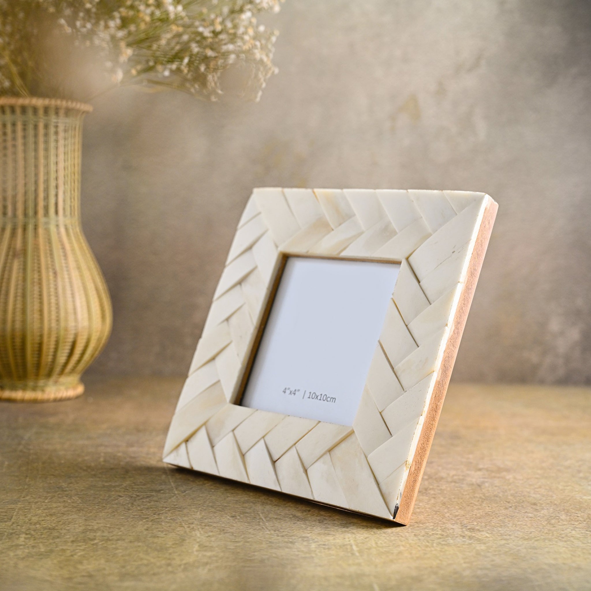 Tessara Frame - Wisteria