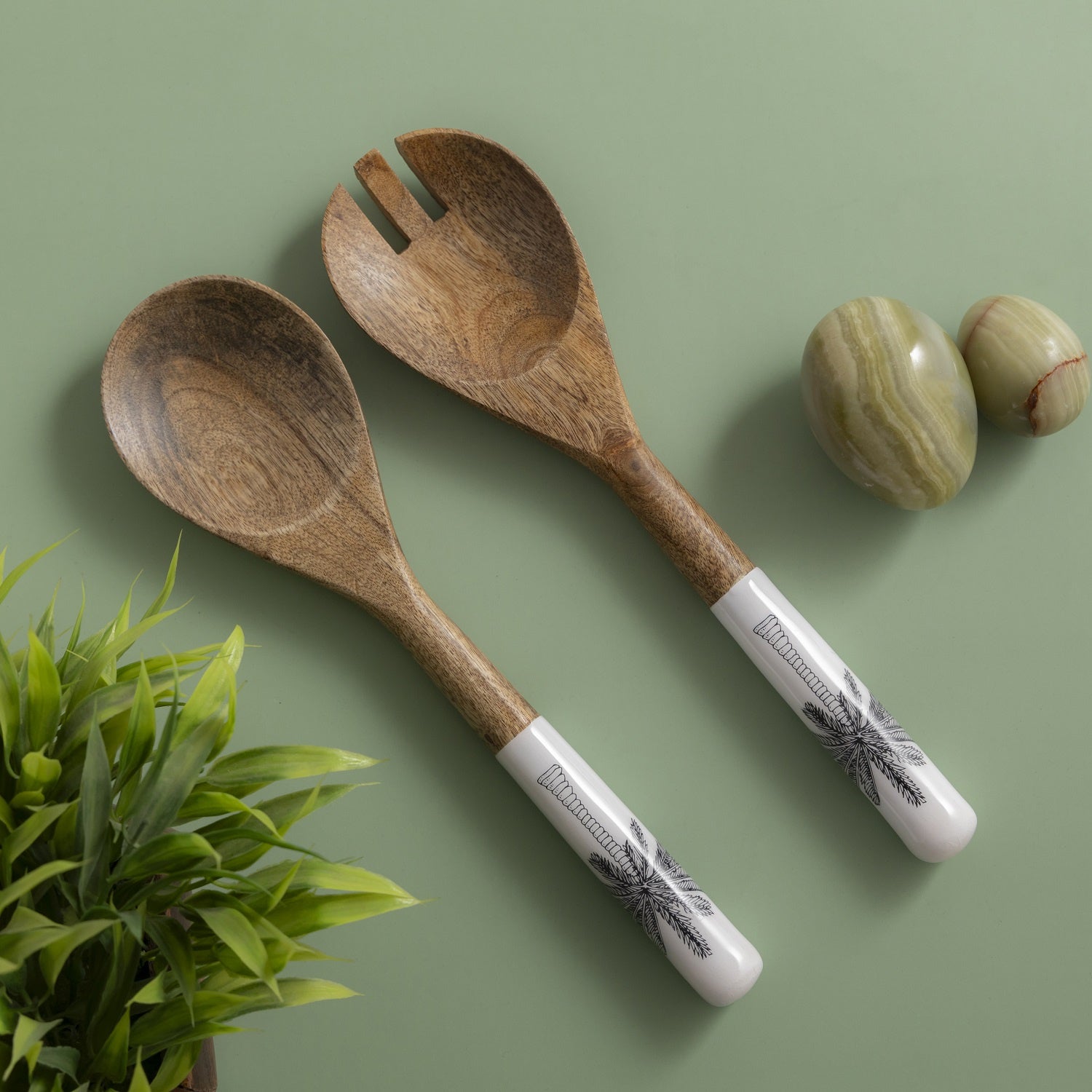 Zarello Palm Server Set - Wisteria