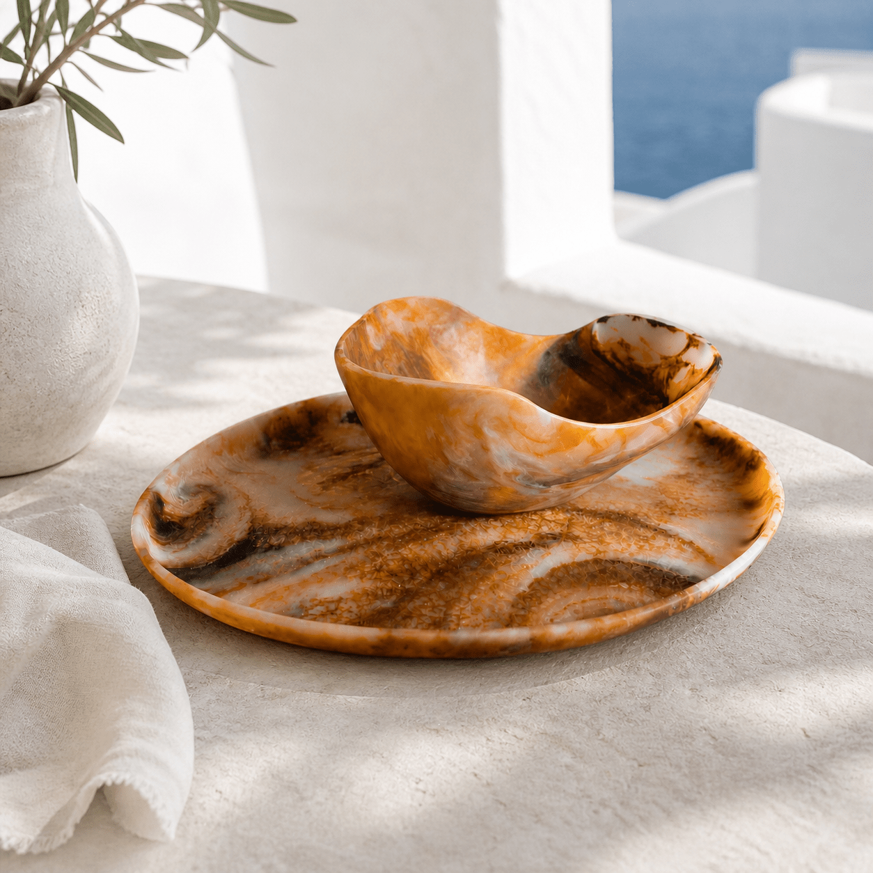 Mireth Resin Serving Set - Wisteria