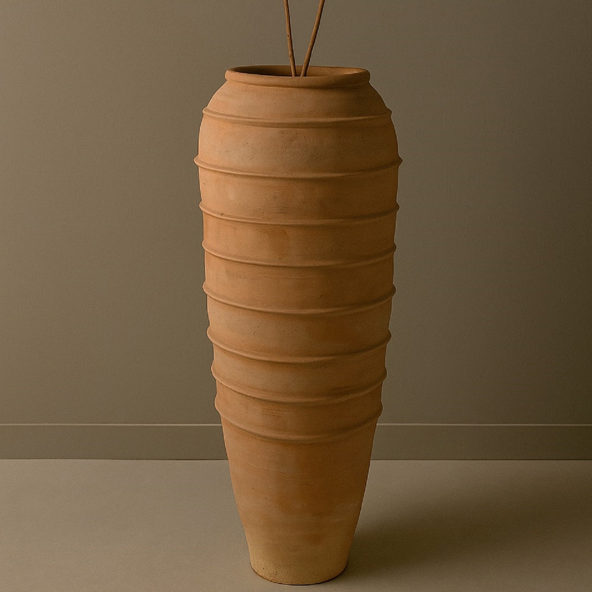 Tavren Floor Vase