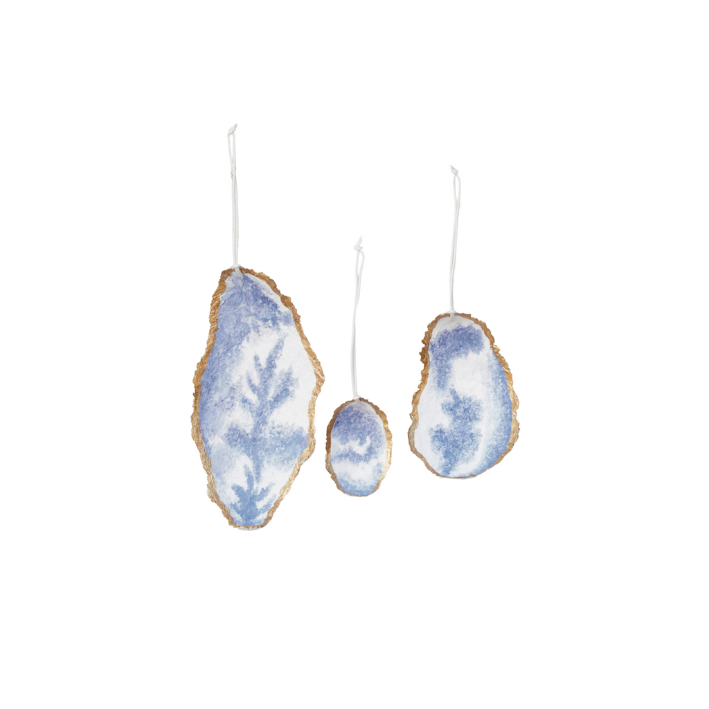 Classic Christmas: Blue & White