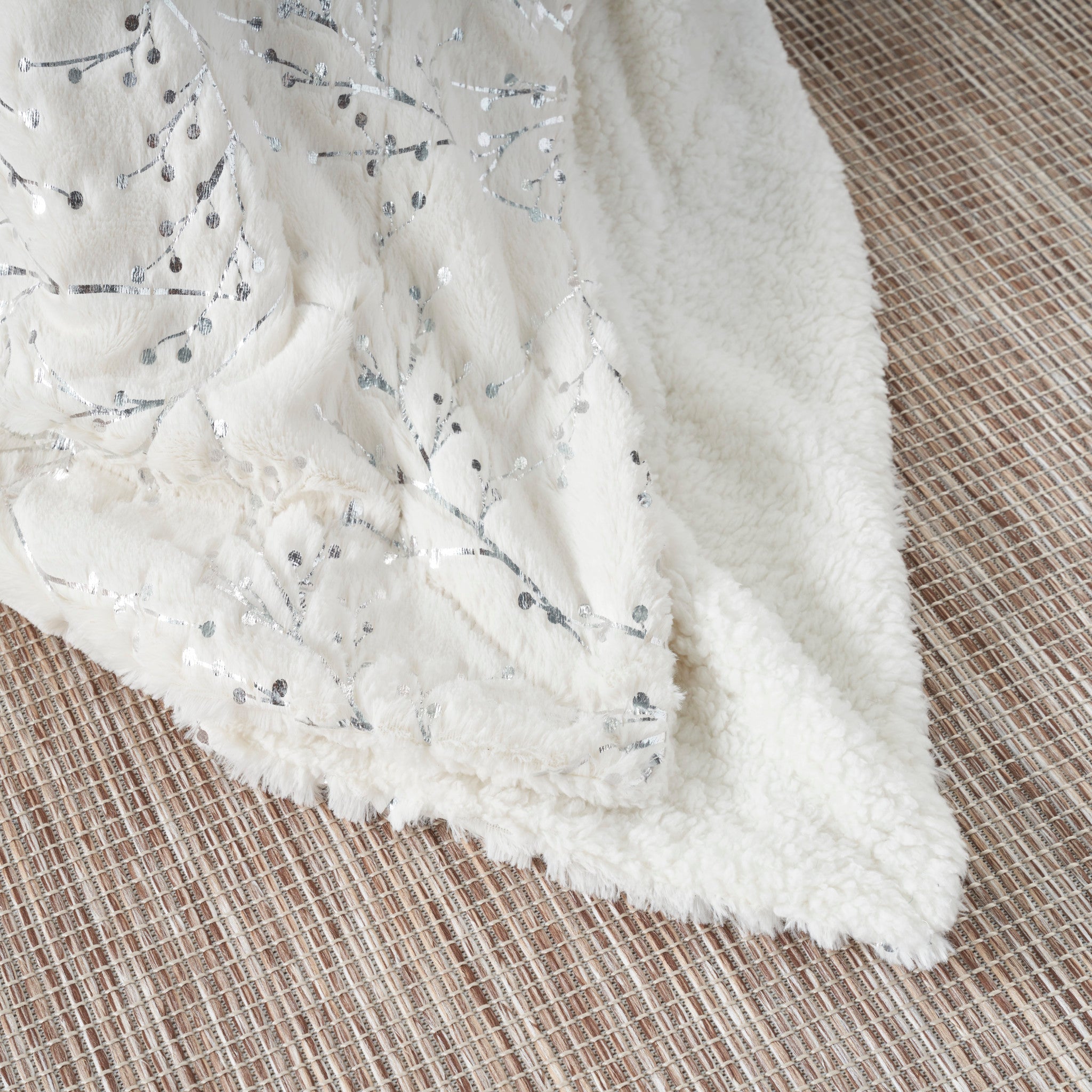 Miranda Metallic Faux Fur Throw